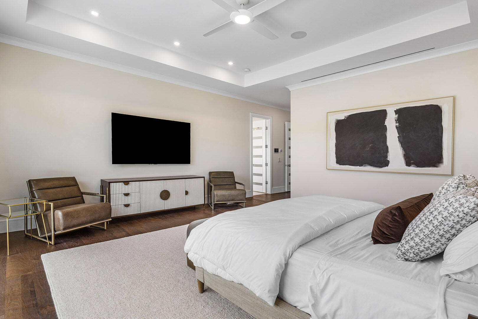 ROYAL PALM YACHT & COUNTRY CLUB - Residential