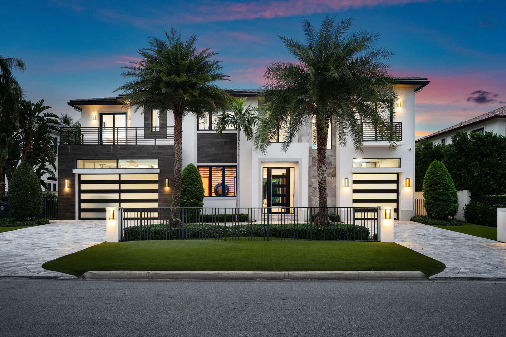 ROYAL PALM YACHT & COUNTRY CLUB - Residential