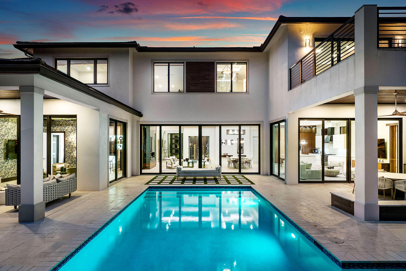 ROYAL PALM YACHT & COUNTRY CLUB - Residential