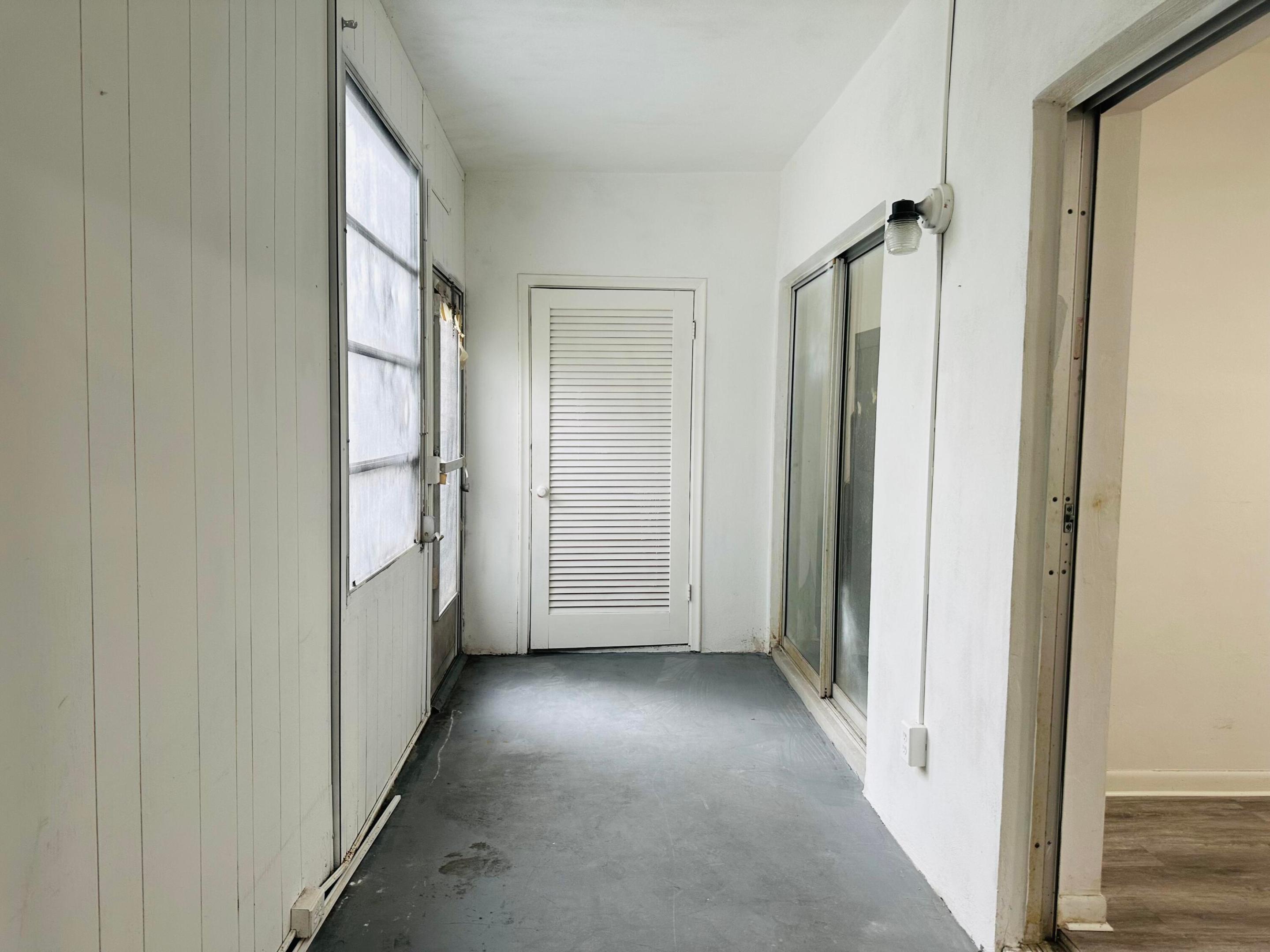 MURRY HILLS APT BLDG CONDO - Residential Lease