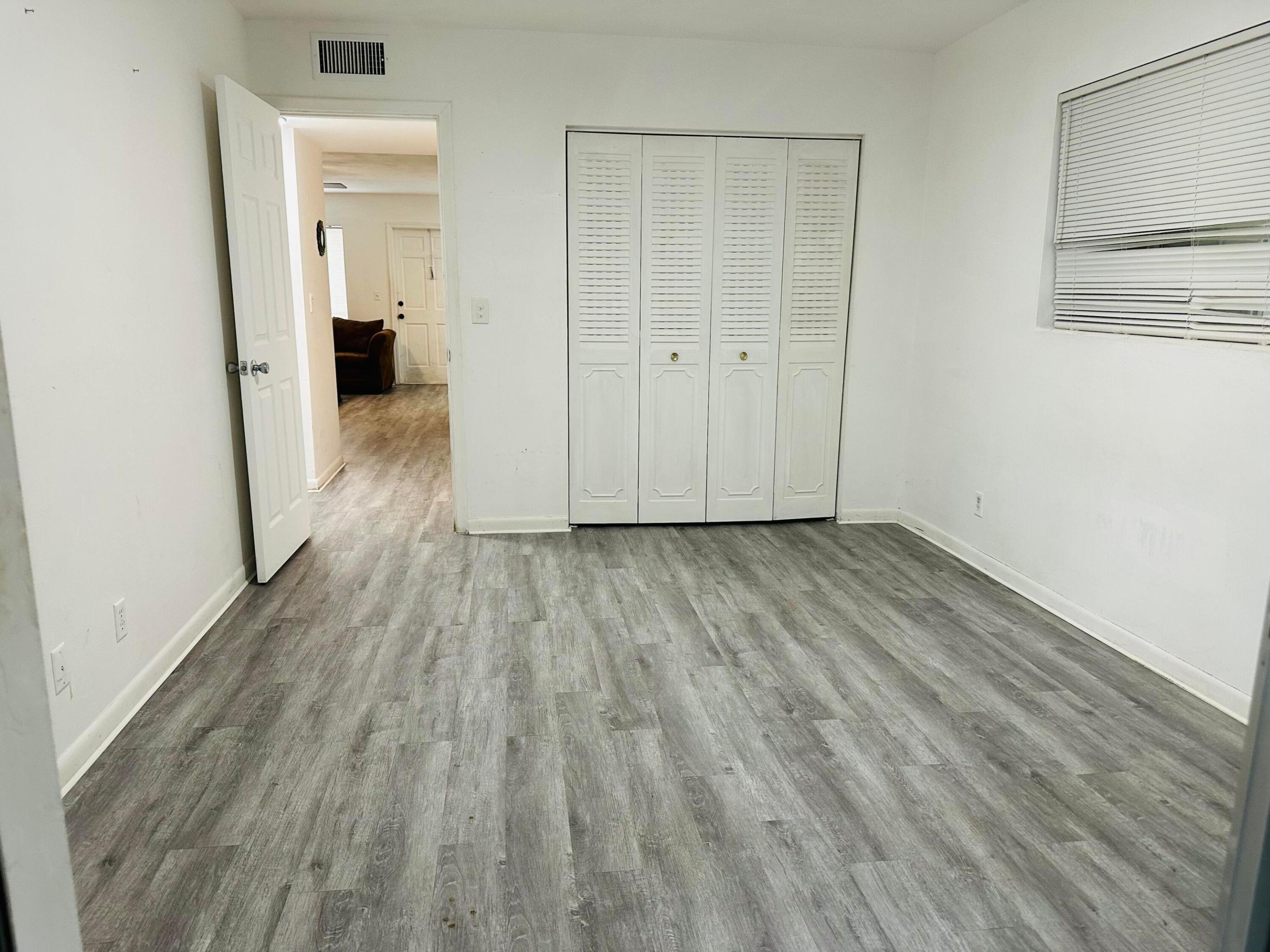 MURRY HILLS APT BLDG CONDO - Residential Lease