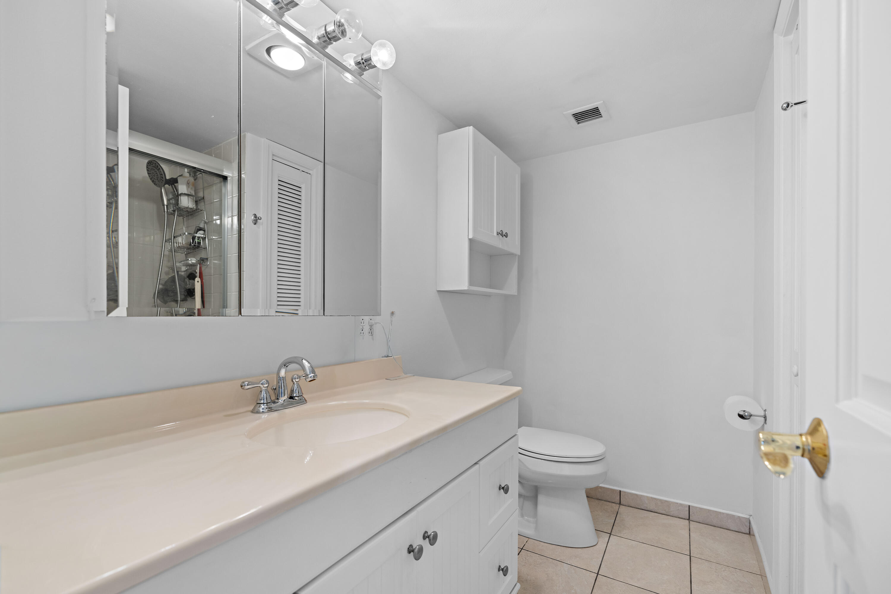 GALT OCEAN TERRACE CONDO - Residential Lease