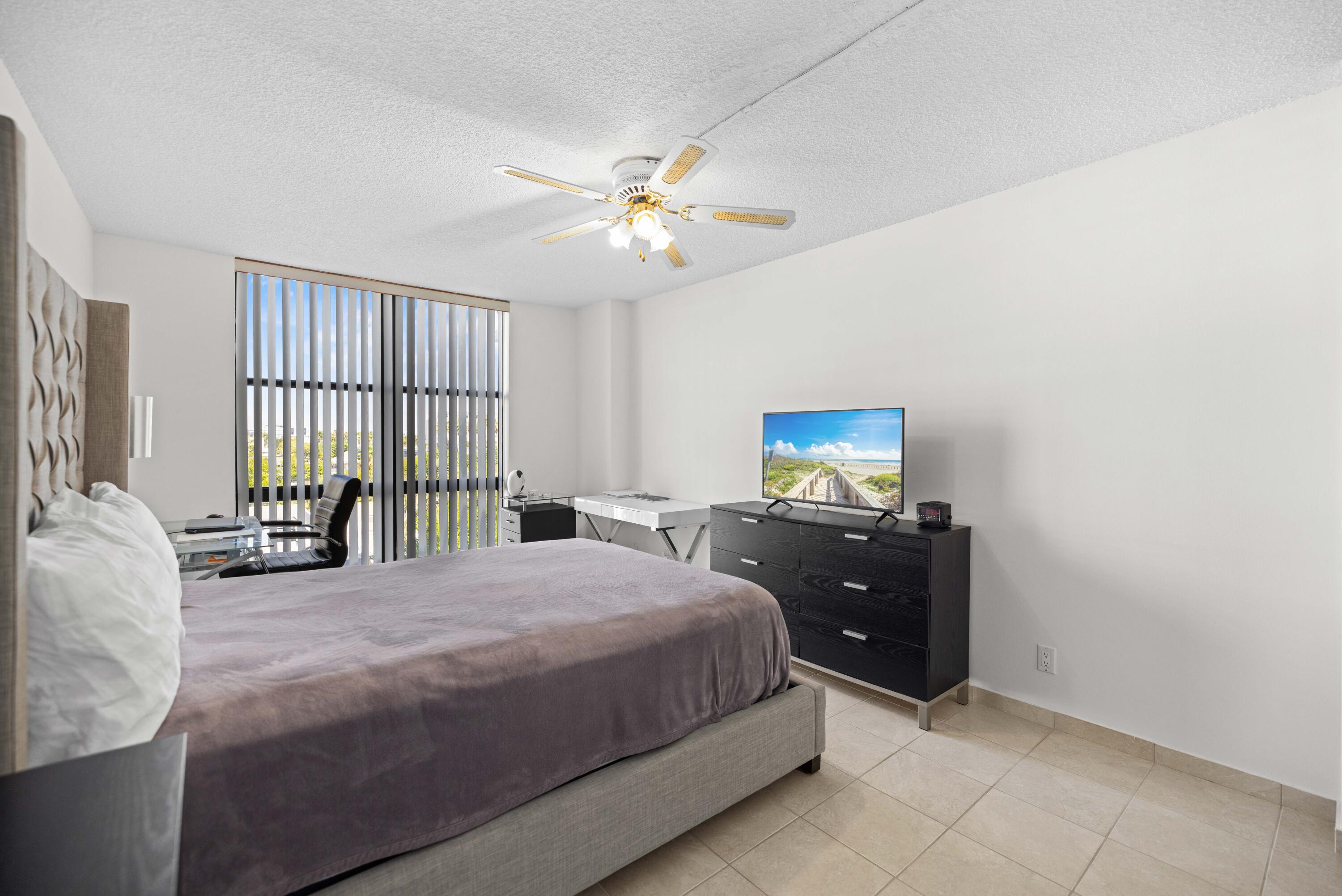 GALT OCEAN TERRACE CONDO - Residential Lease