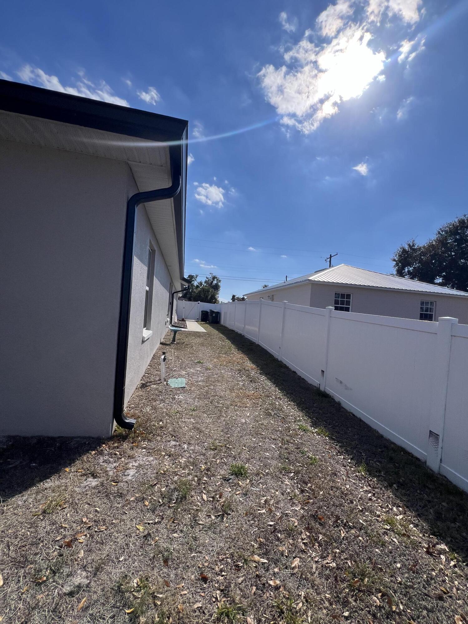 HIGHLAND SUBDIVISION - Residential Income