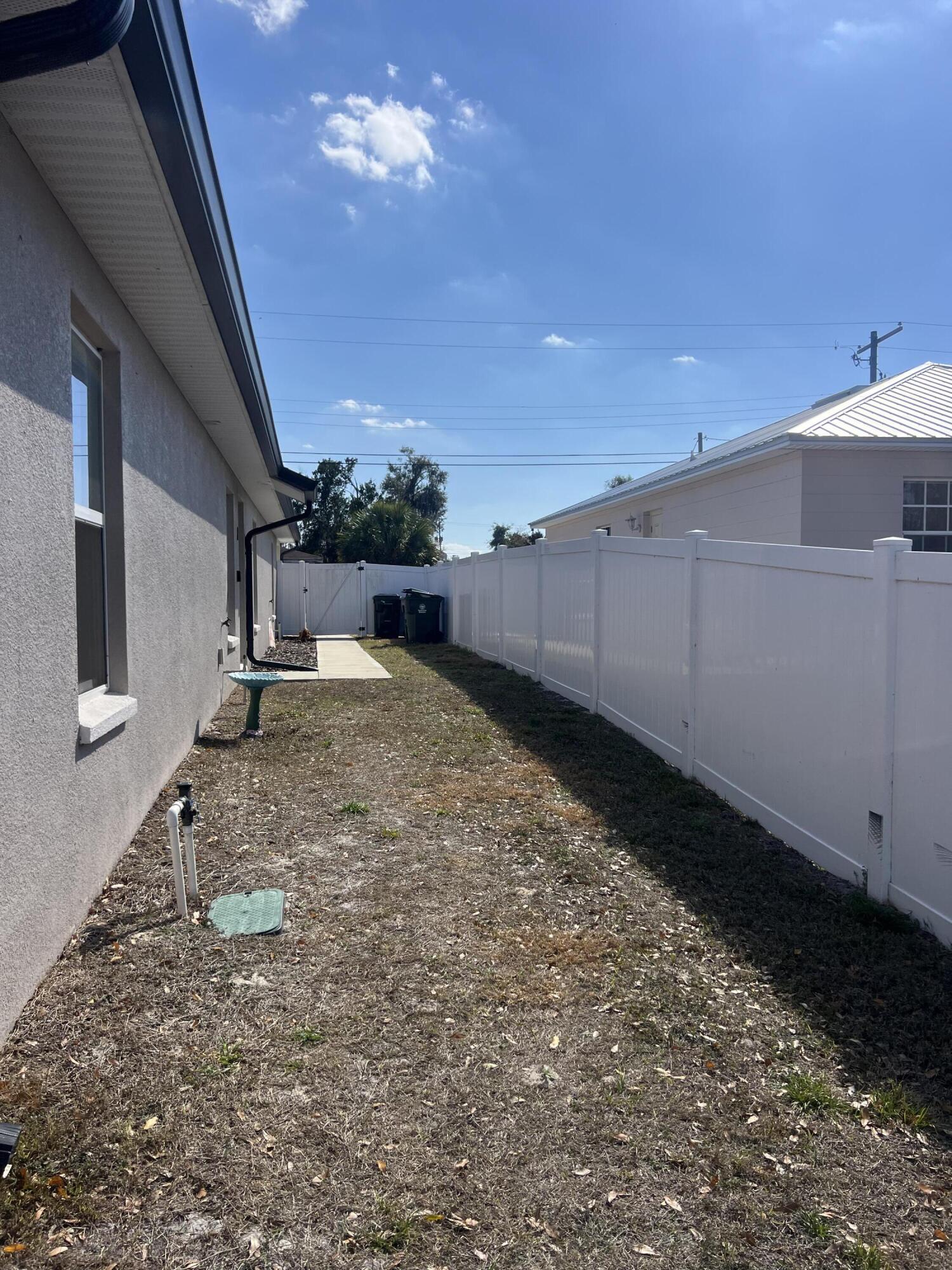 HIGHLAND SUBDIVISION - Residential Income