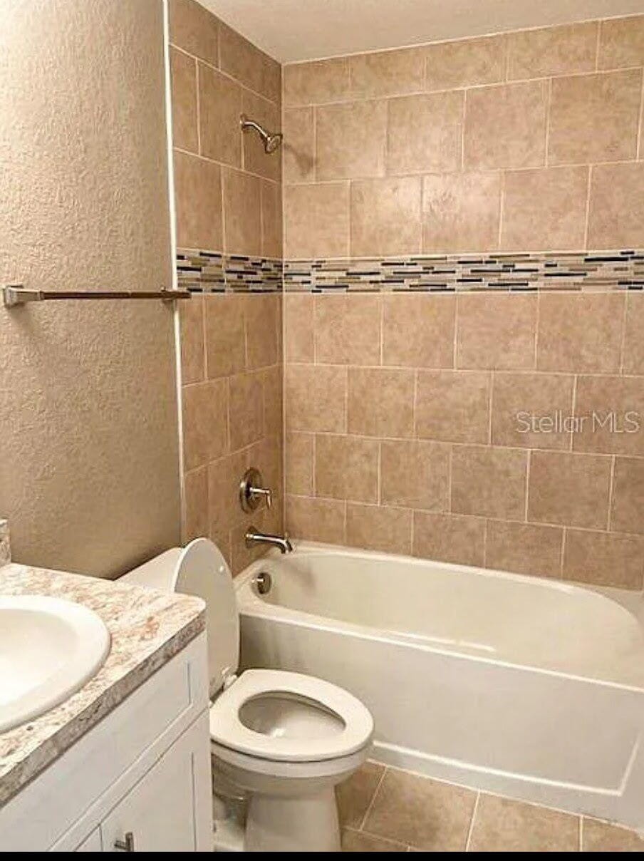HIGHLAND SUBDIVISION - Residential Income