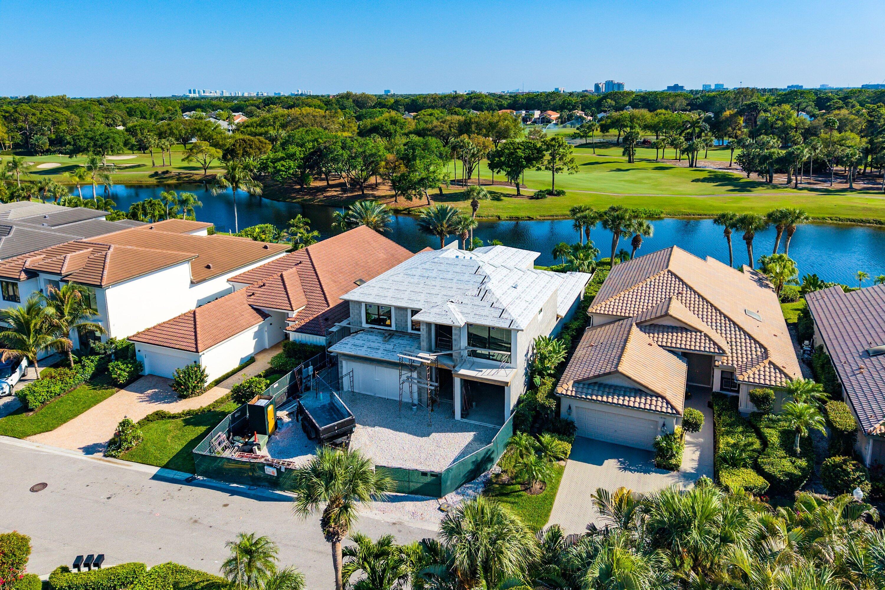 FRENCHMANS CREEK - Residential
