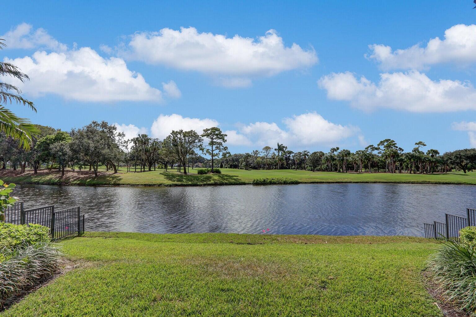 FRENCHMANS CREEK - Residential