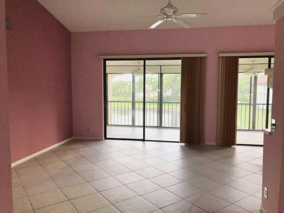 PALM CHASE - Residential