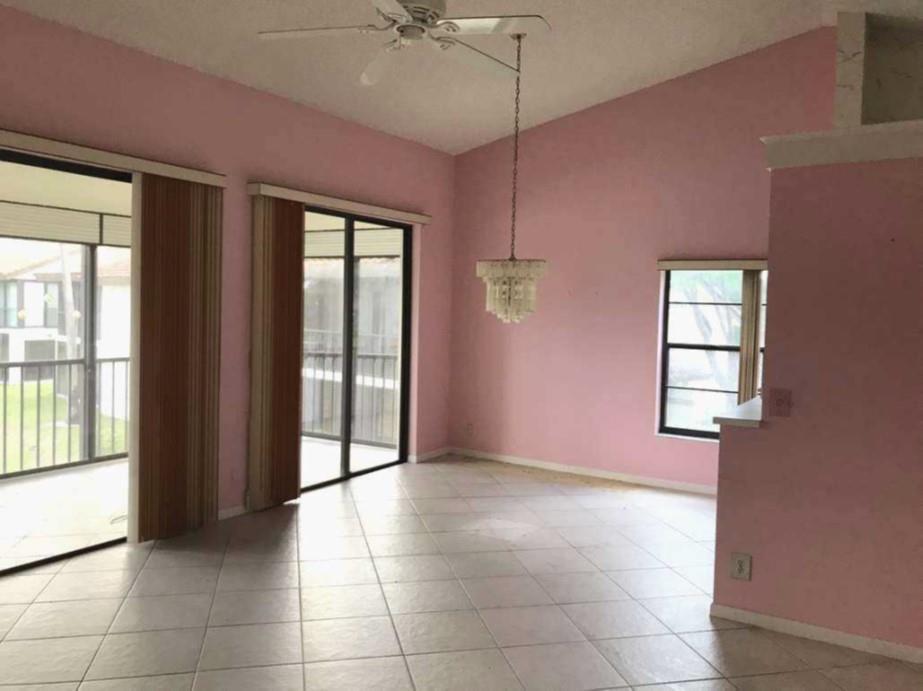 PALM CHASE - Residential