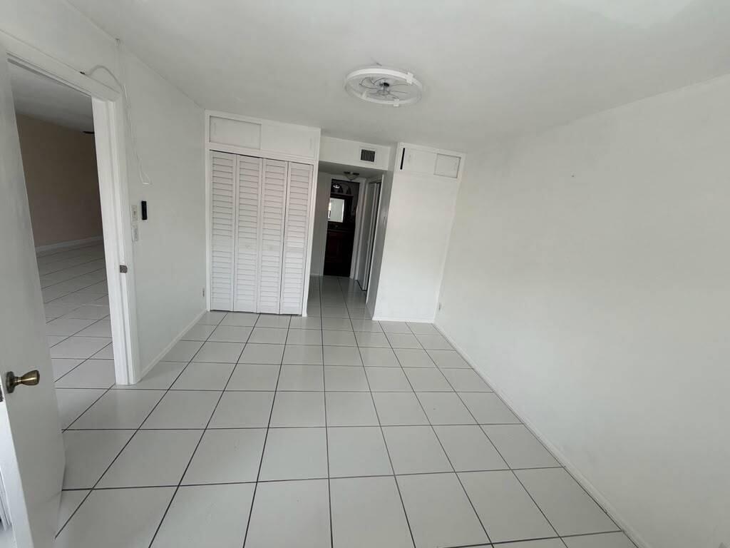 CORAL PLAZA CONDO - Residential