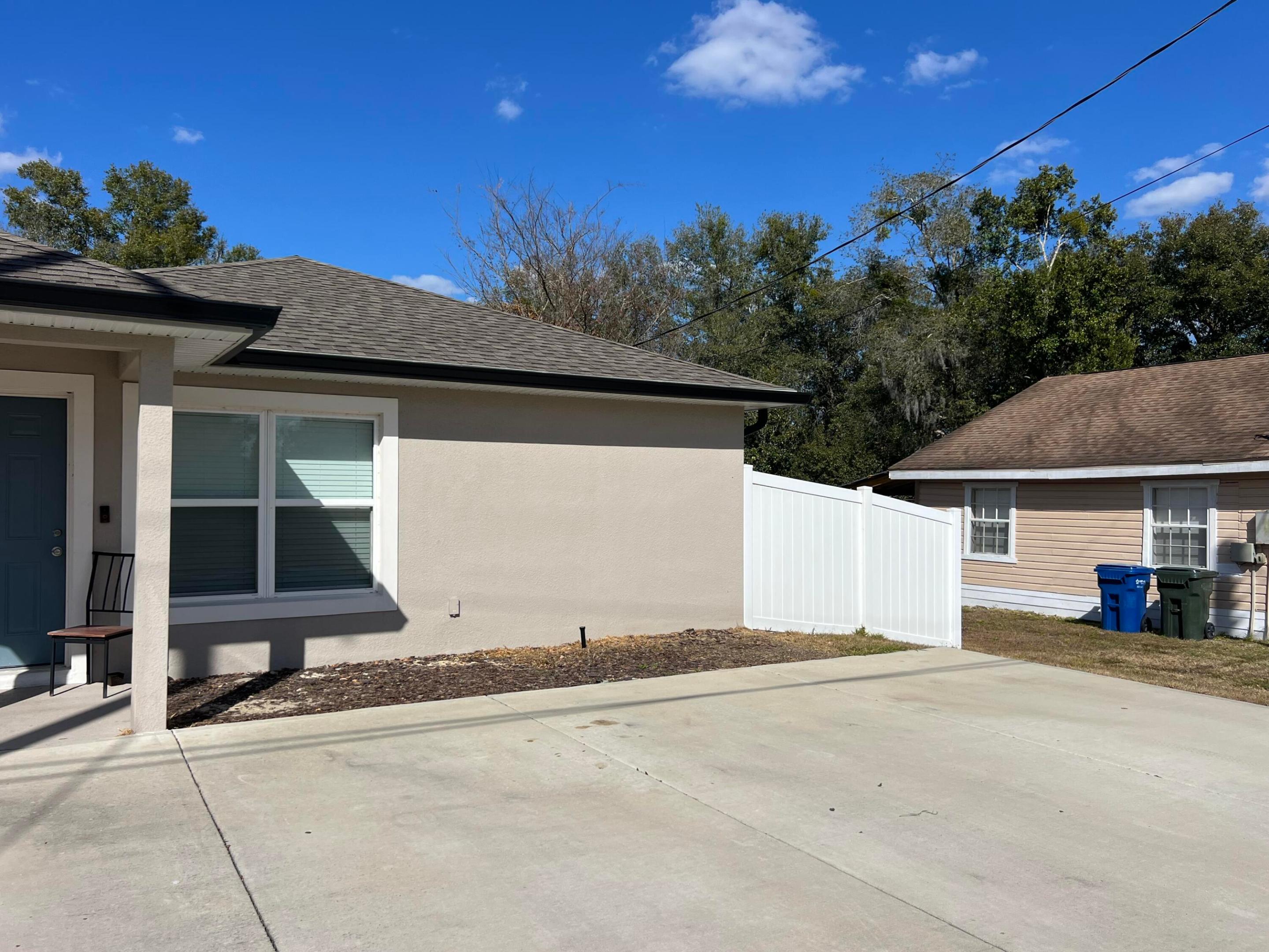 HIGHLAND SUBDIVISION - Residential Income