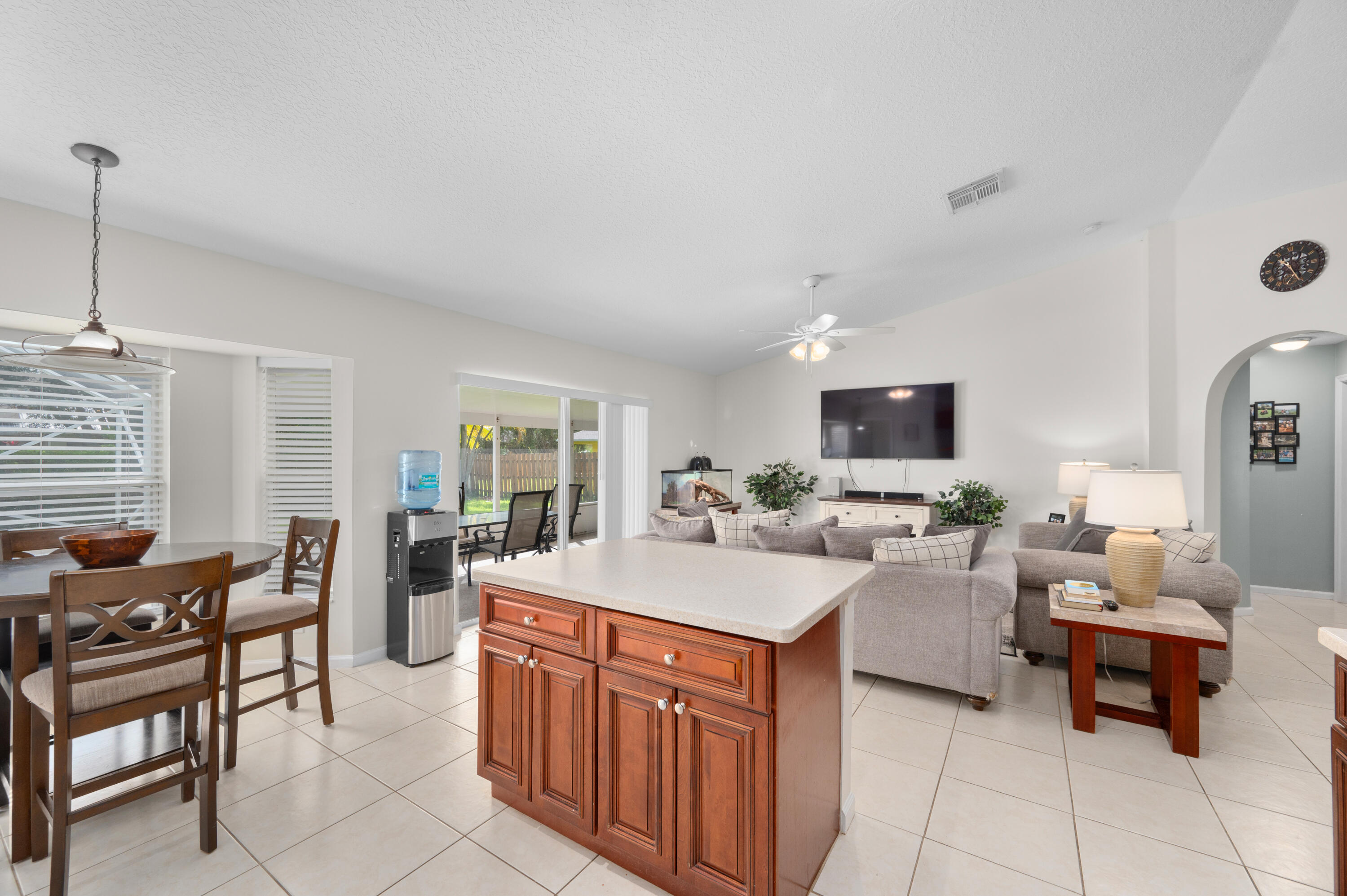 PORT ST LUCIE SECTION 7 - Residential