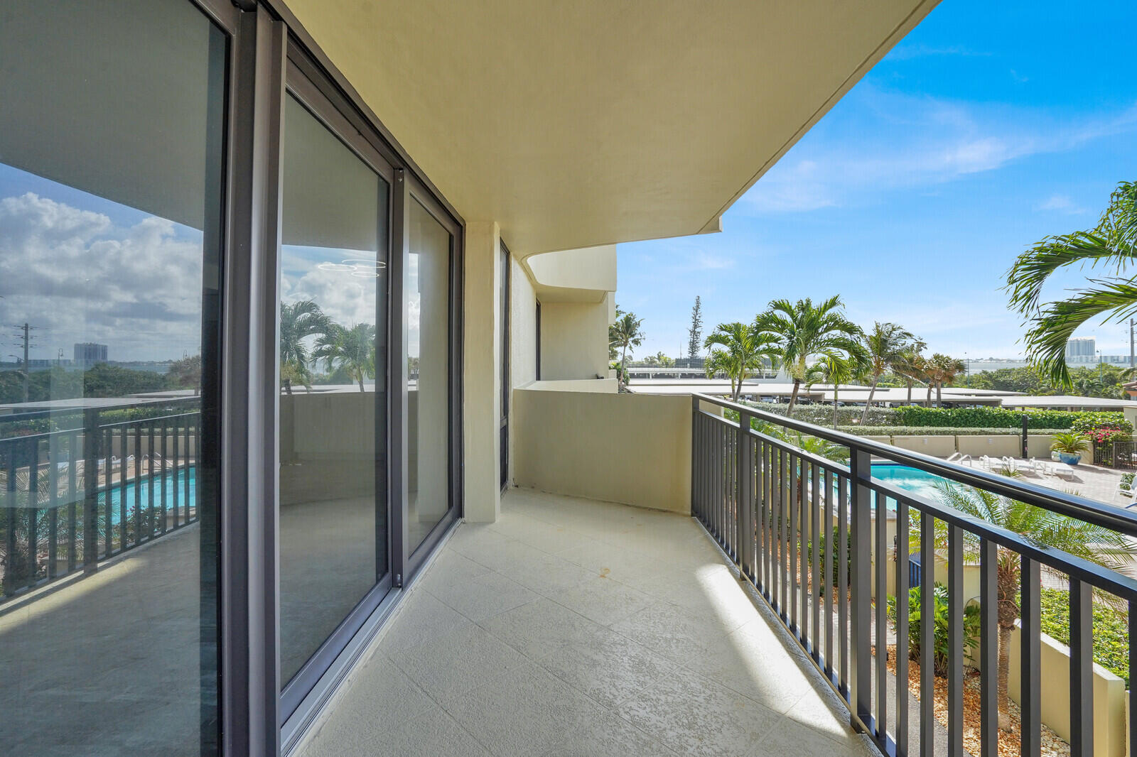 SEAGRAPE CONDO - Residential