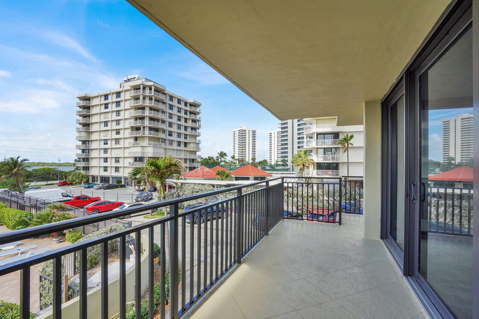 SEAGRAPE CONDO - Residential