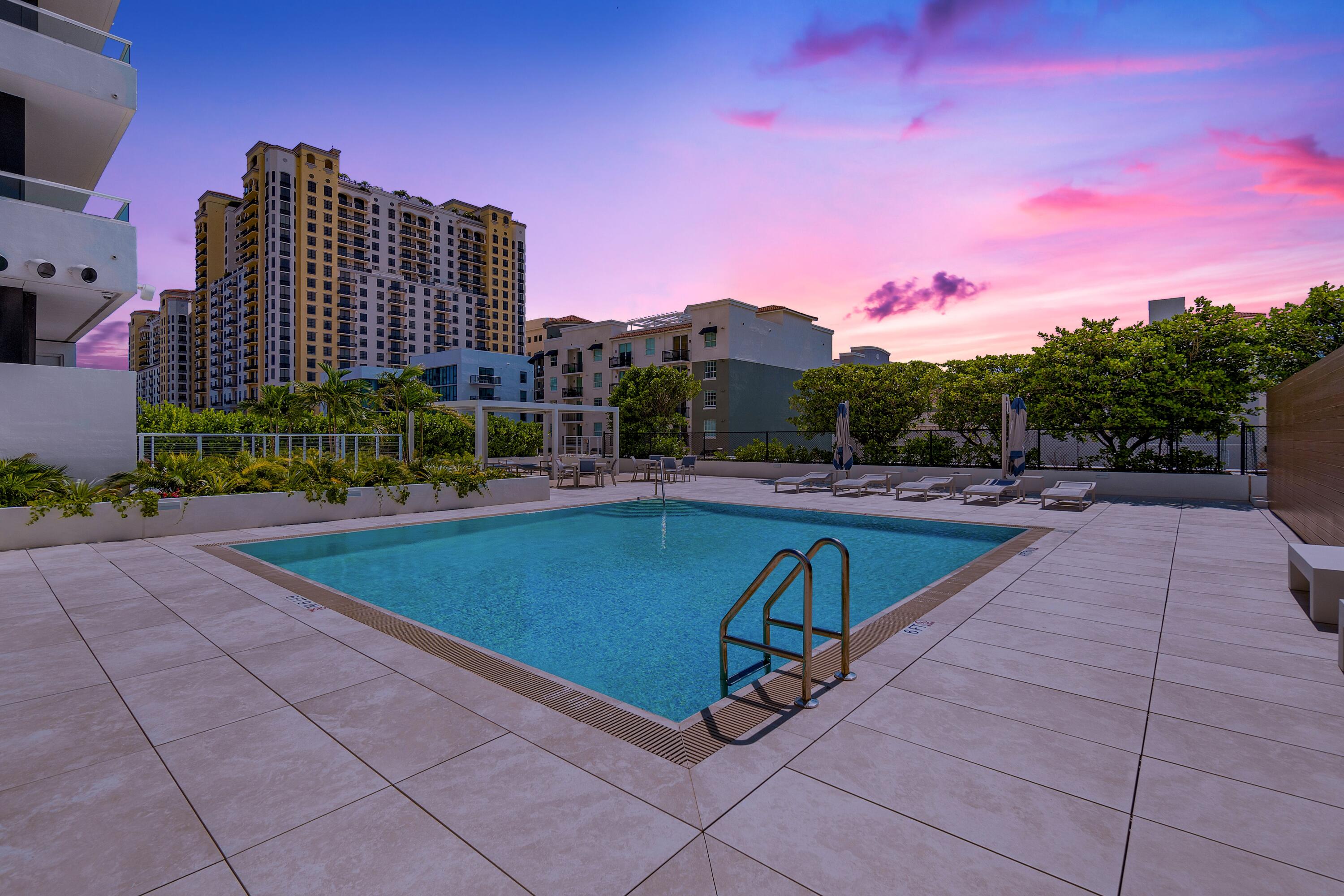 PLAZA OF THE PALM BEACHES CONDO - Residential