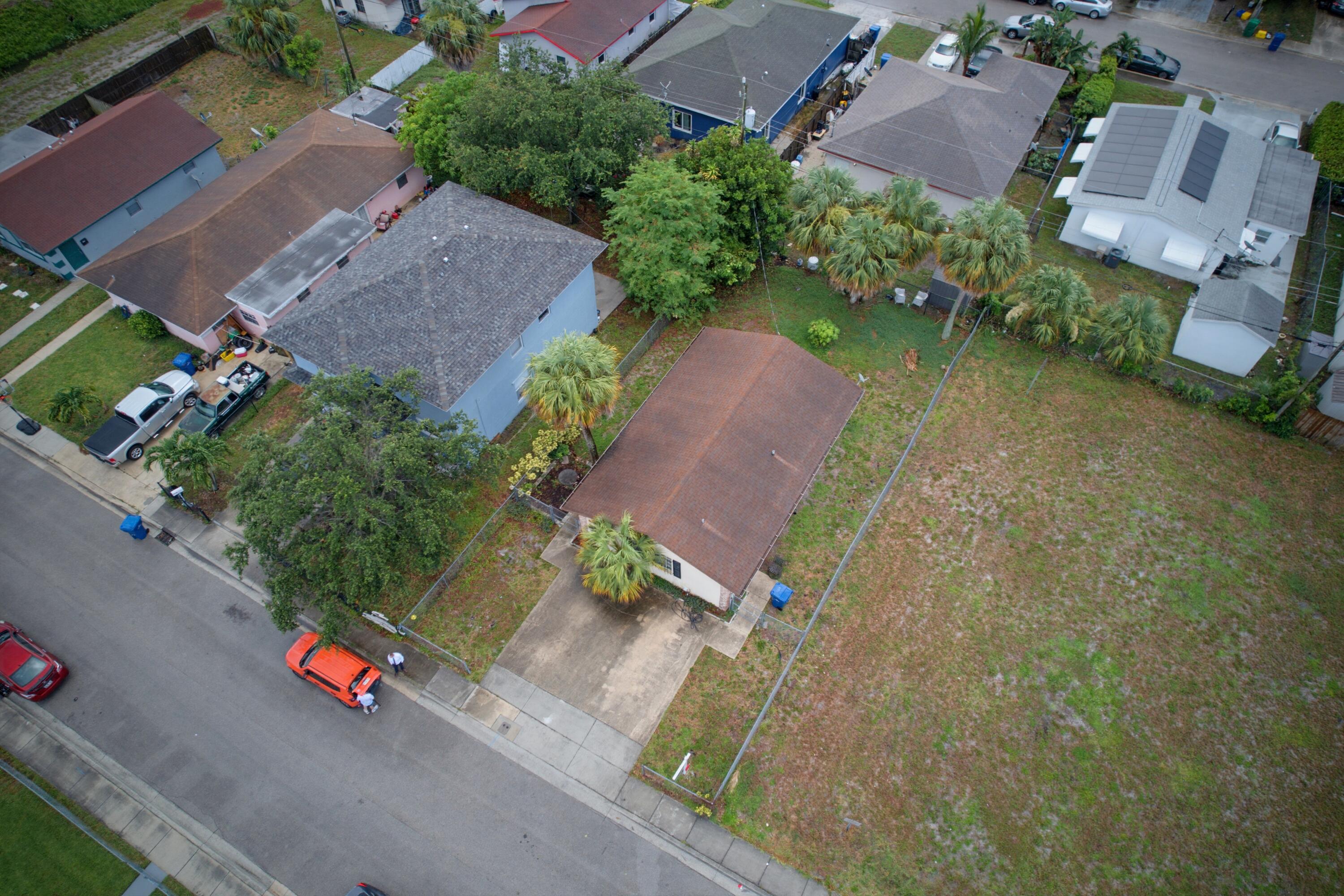 KELLY ADD - Residential