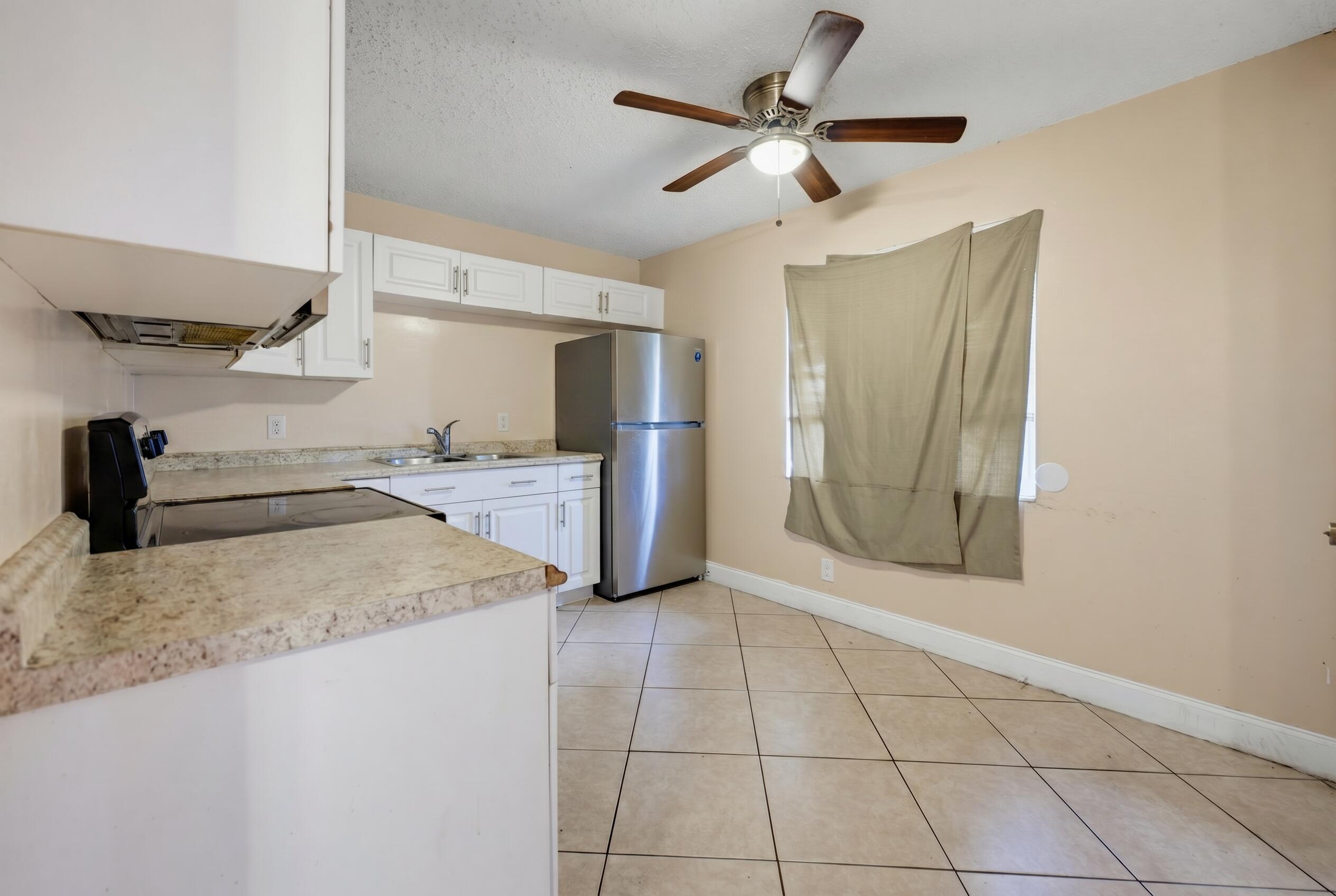 KELLY ADD - Residential