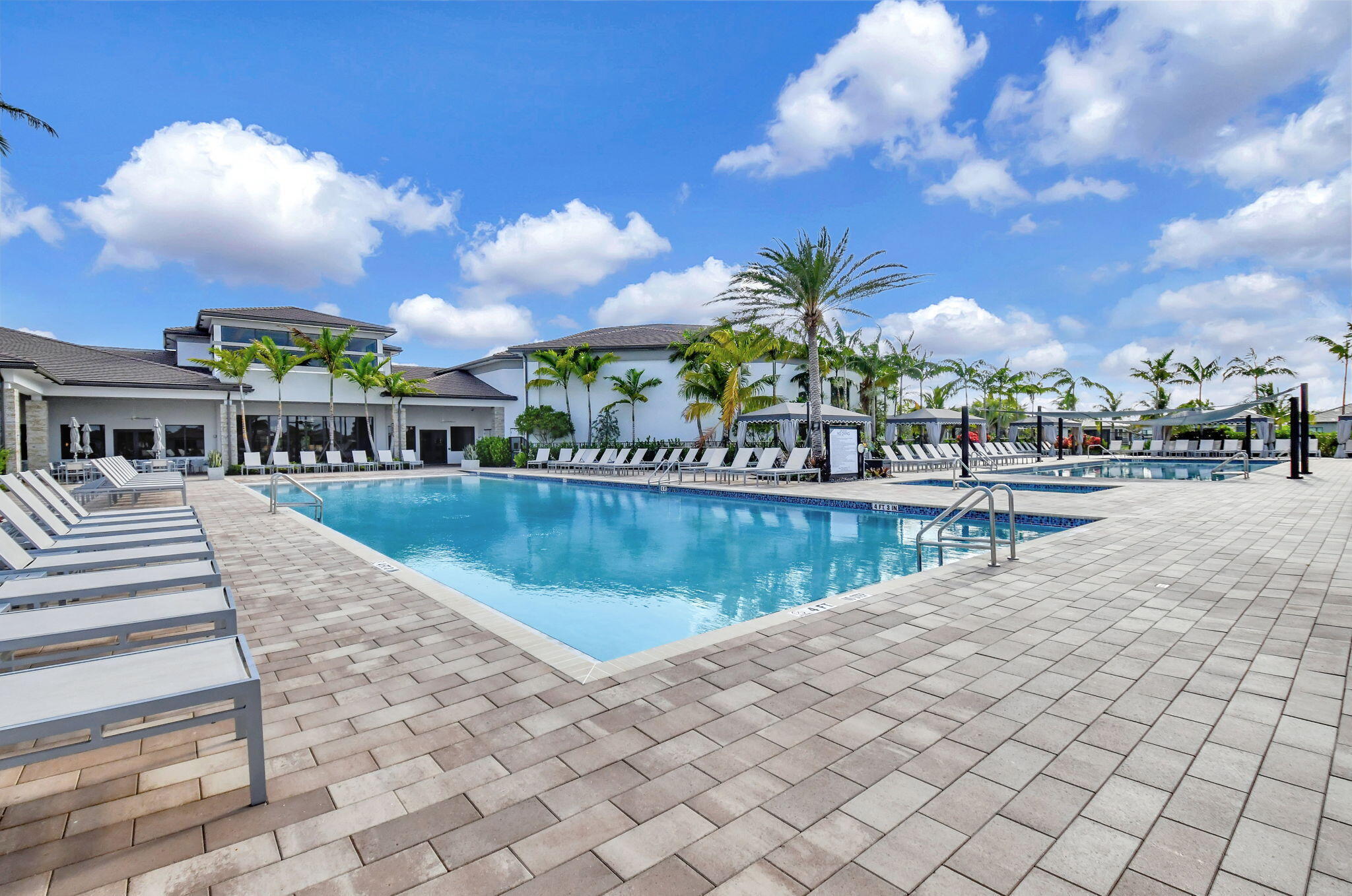 Valencia Grand - Residential