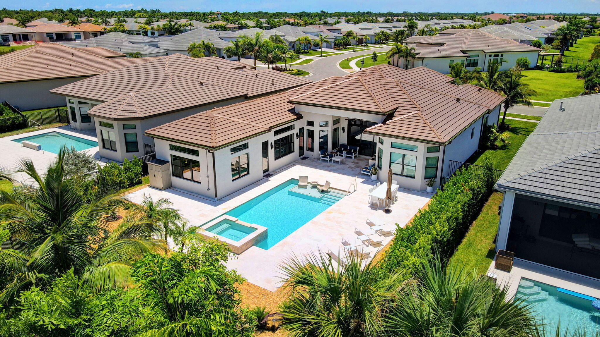 Valencia Grand - Residential