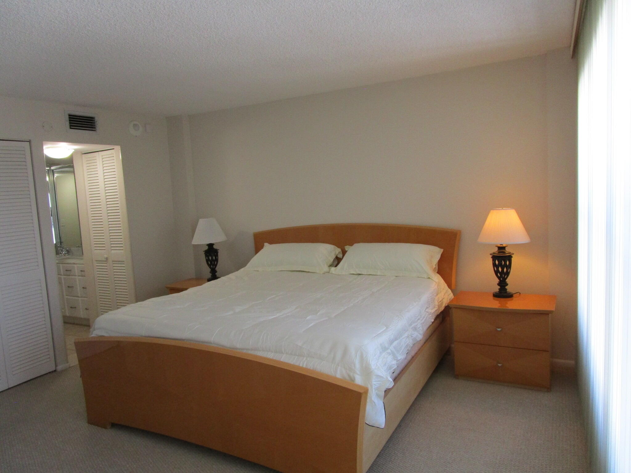 Parliament House Condo - Residential Lease