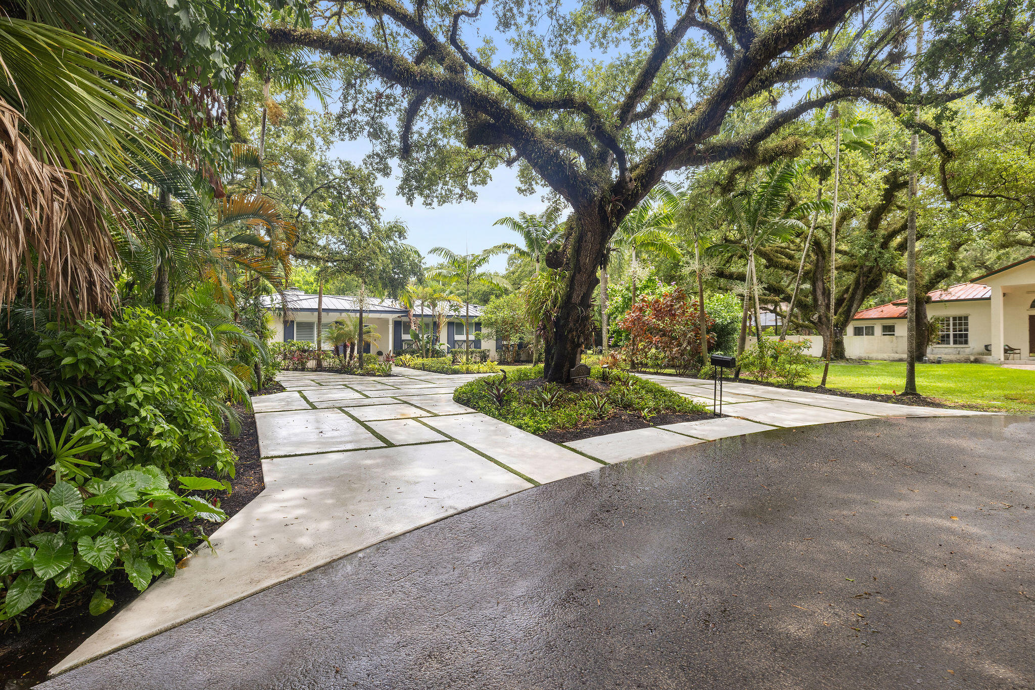 SHADY RIDGE ESTATES - Residential