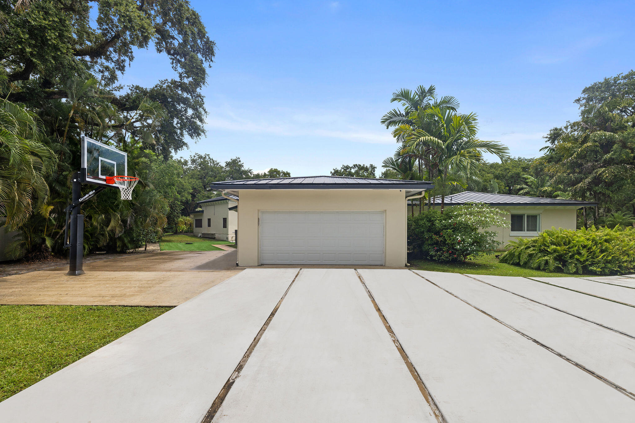 SHADY RIDGE ESTATES - Residential