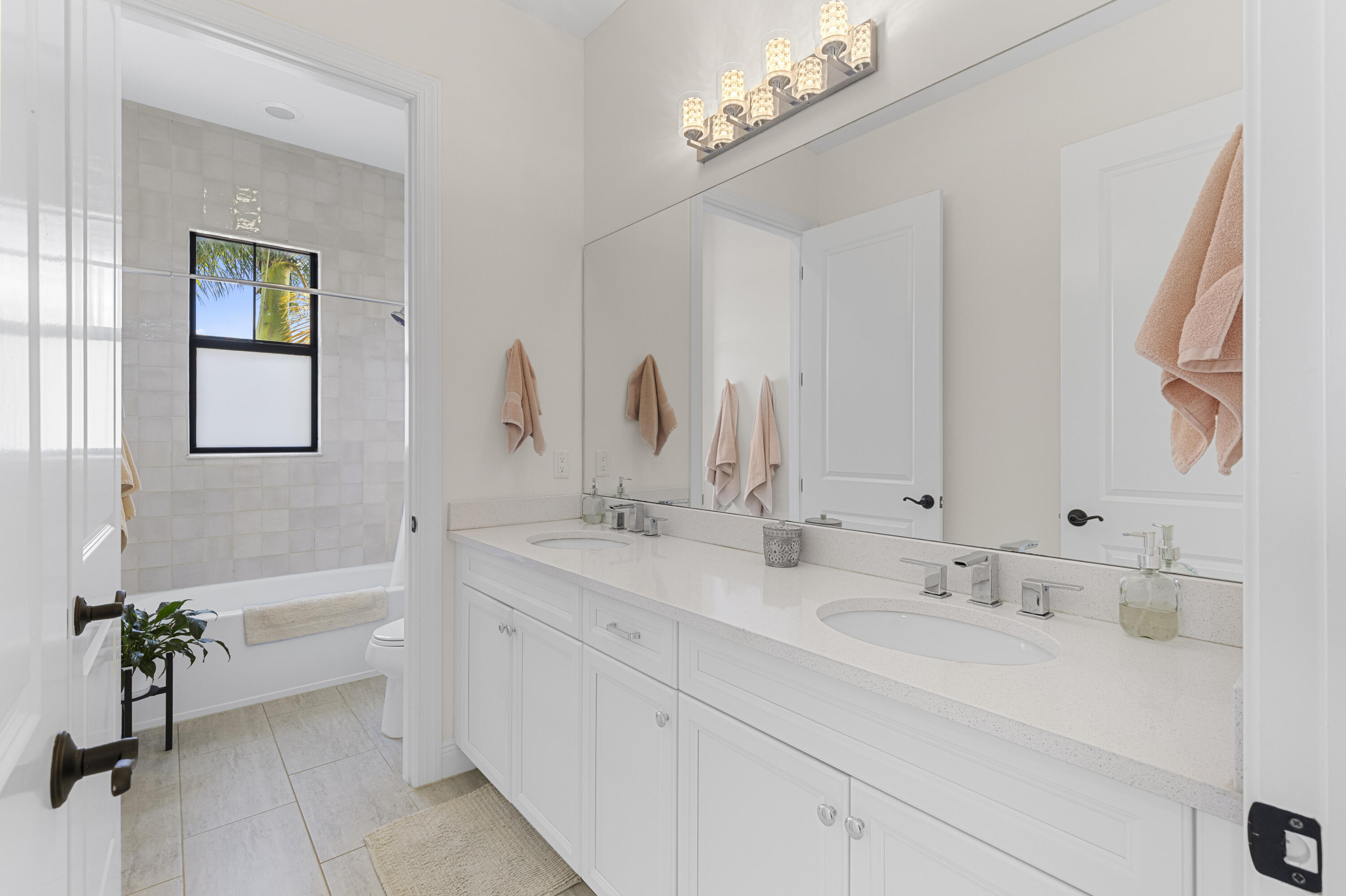 Hawthorne at Heron Bay - Residential