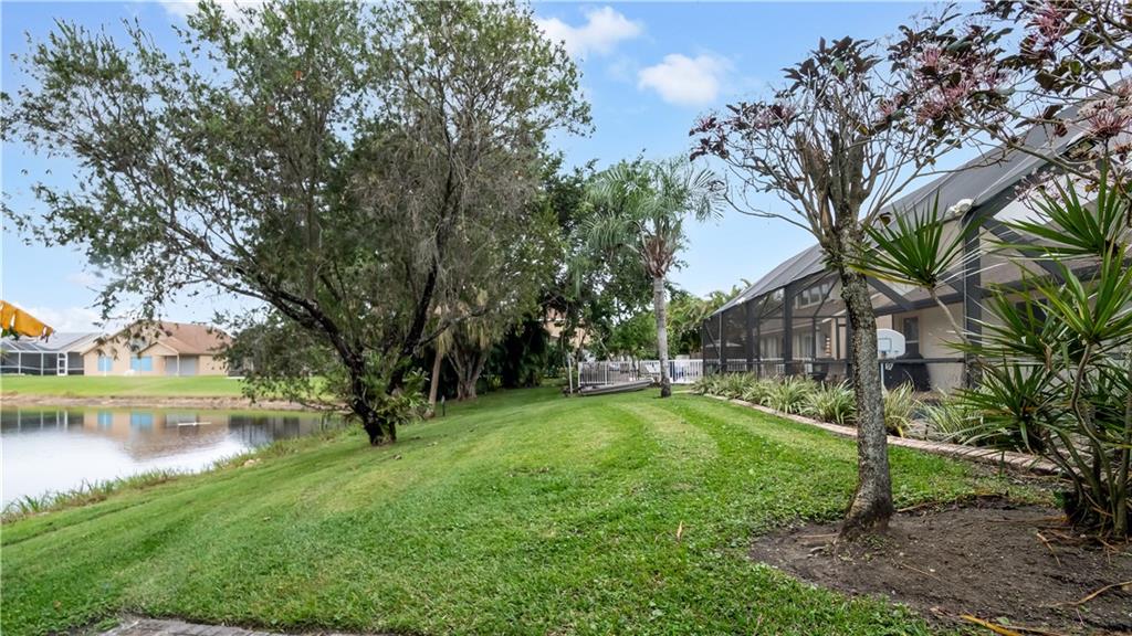 Woods Walk 03 - Residential