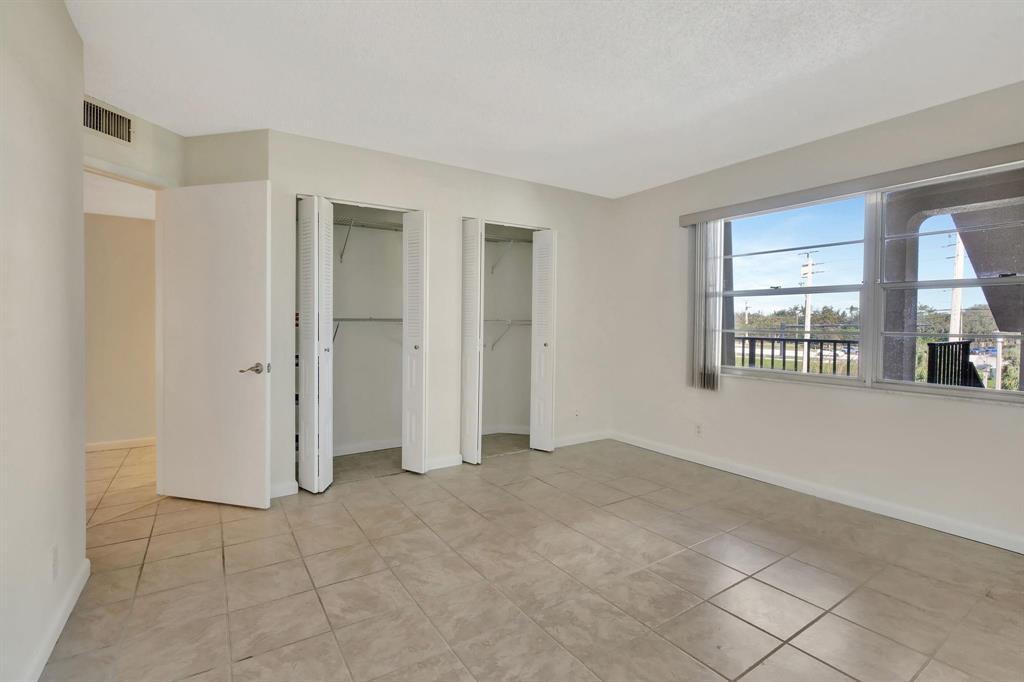 CAMBRIDGE AT CENTURY VILLAGE - Residential Lease