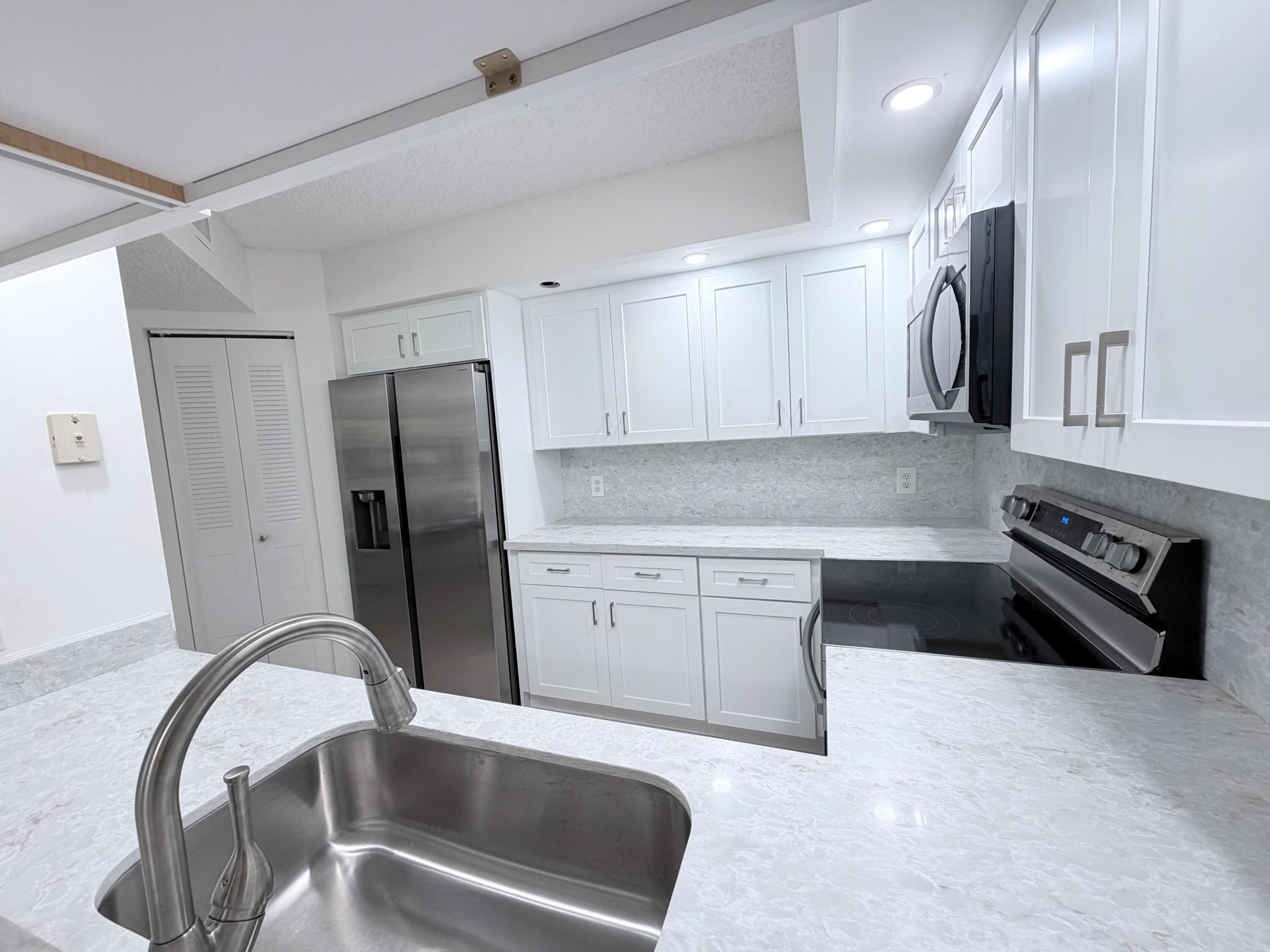 CAMBRIDGE AT CENTURY VILLAGE - Residential Lease