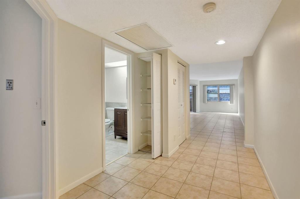 CAMBRIDGE AT CENTURY VILLAGE - Residential Lease