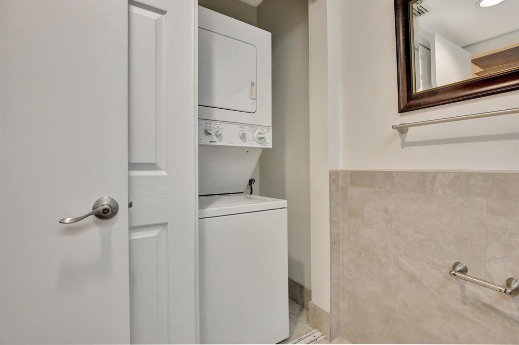CAMBRIDGE AT CENTURY VILLAGE - Residential Lease