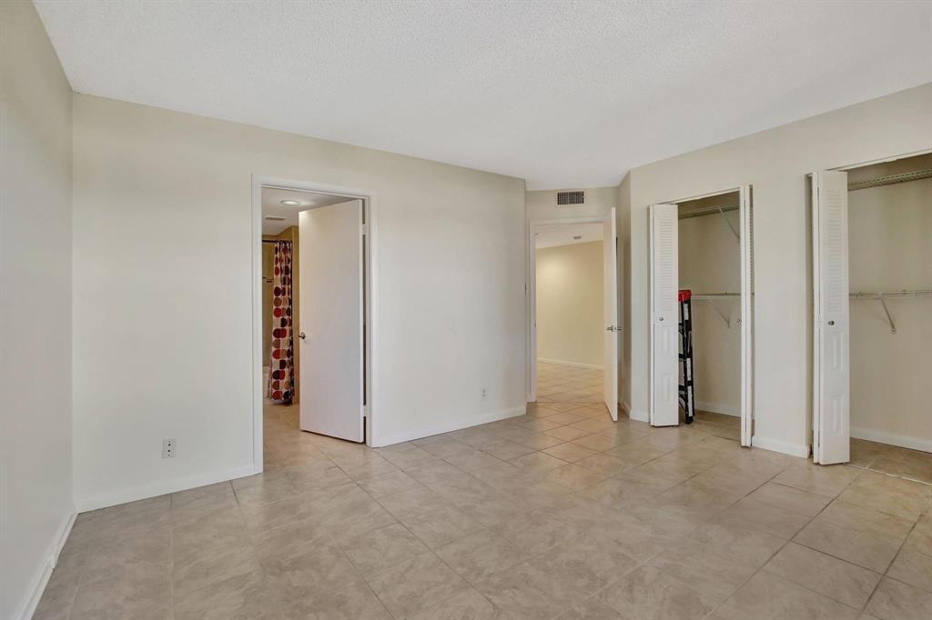 CAMBRIDGE AT CENTURY VILLAGE - Residential Lease