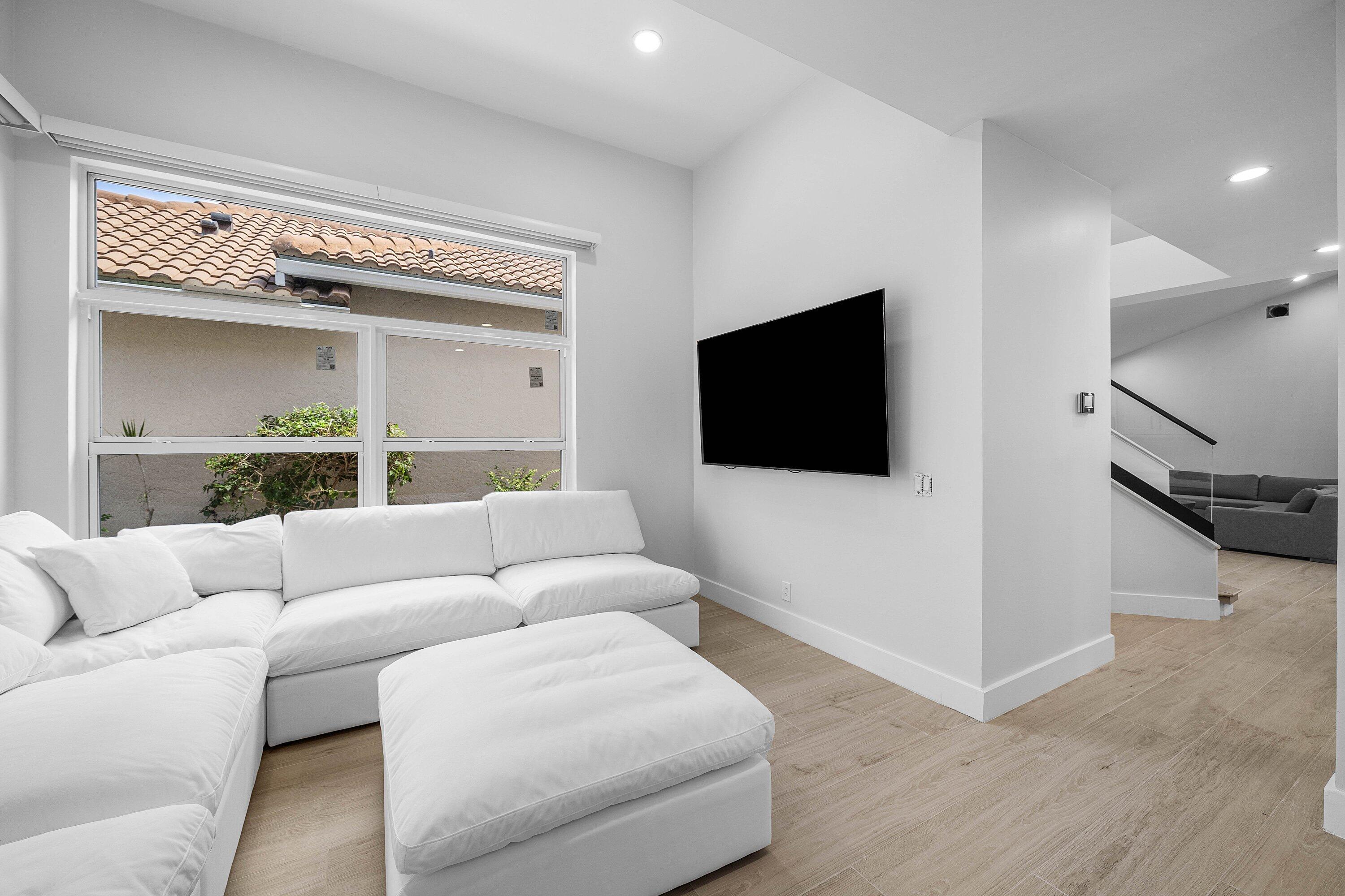 BANYANS OF ARVIDA COUNTRY CLUB - Residential