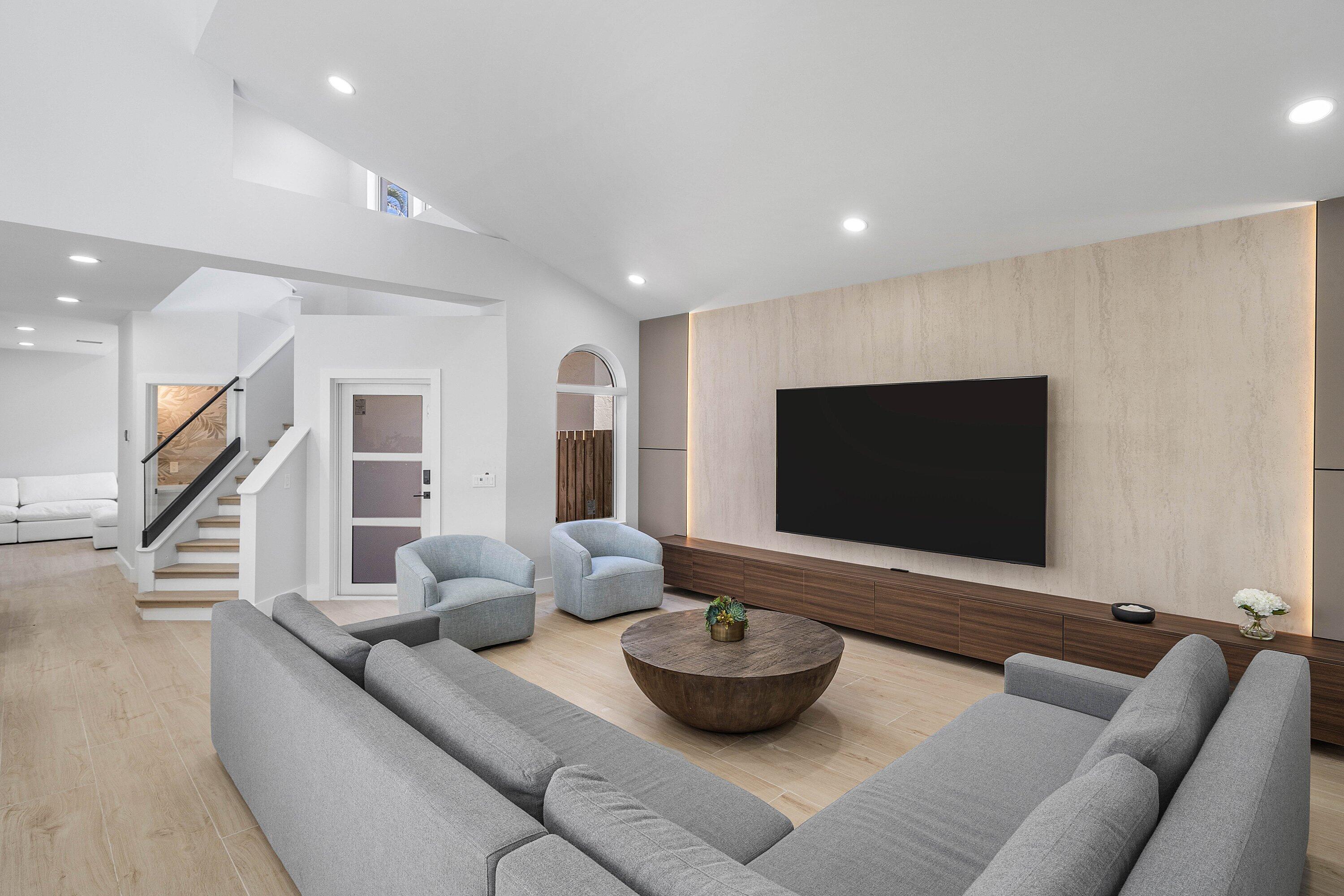BANYANS OF ARVIDA COUNTRY CLUB - Residential