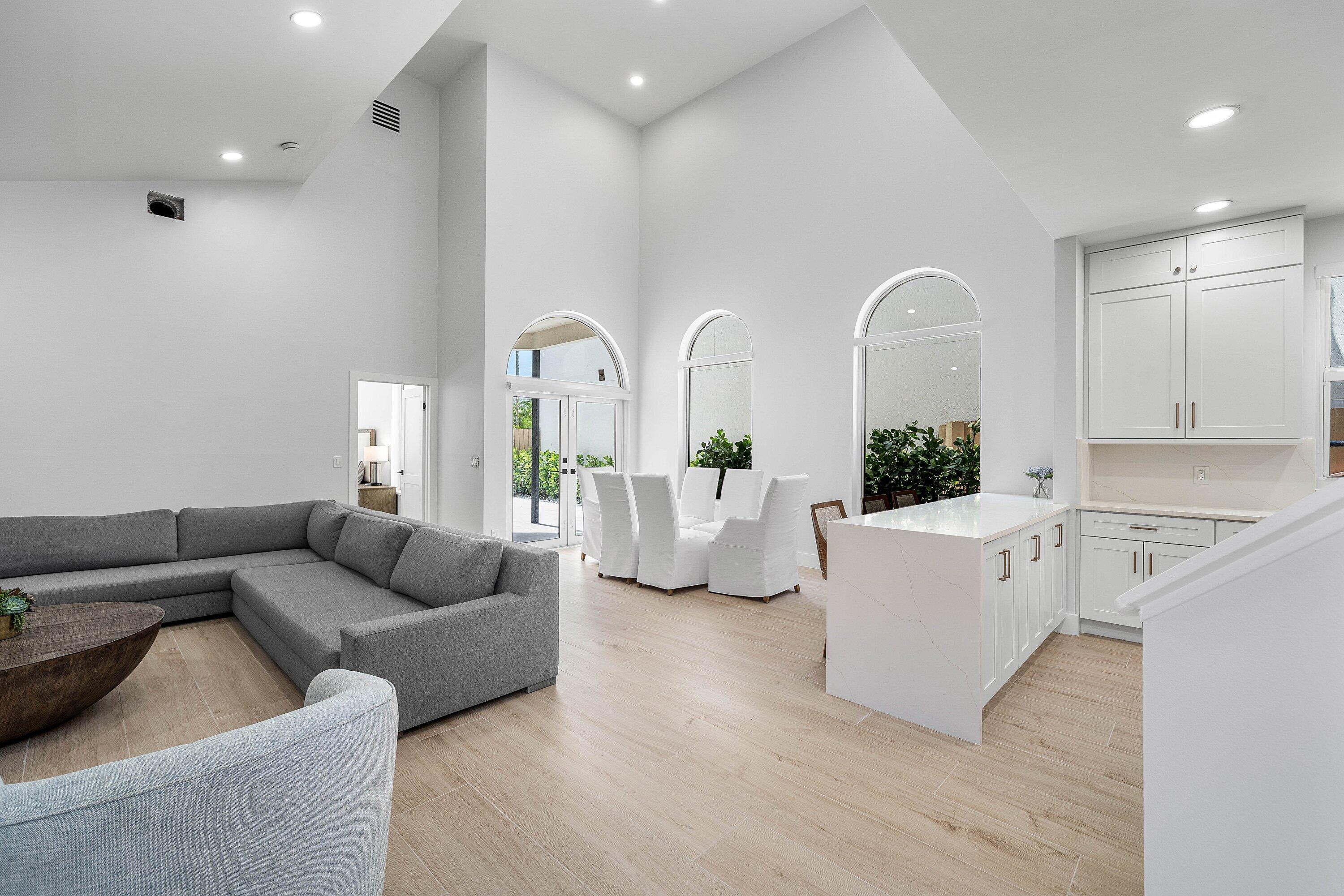 BANYANS OF ARVIDA COUNTRY CLUB - Residential