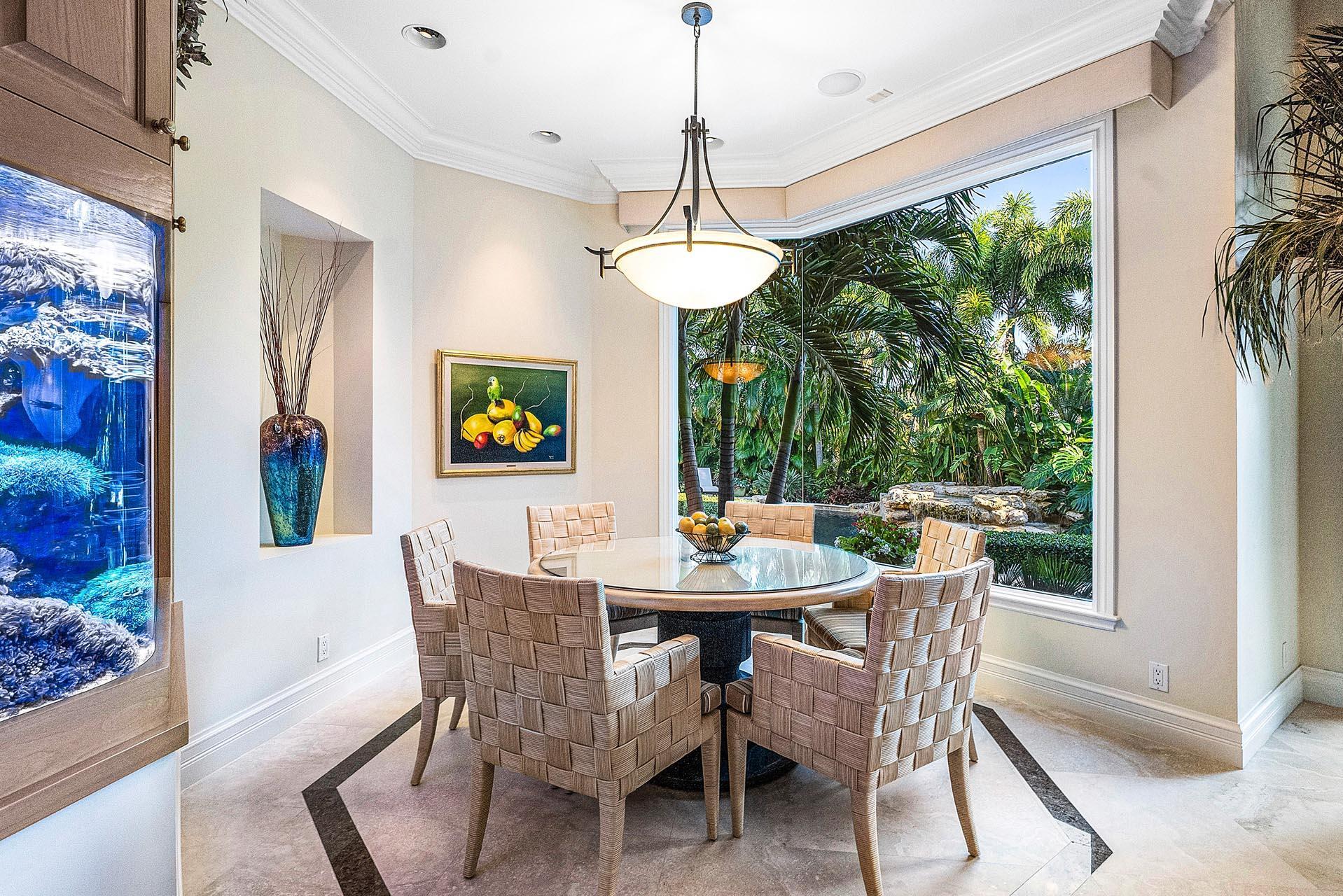 ROYAL PALM YACHT & COUNTRY CLUB - Residential