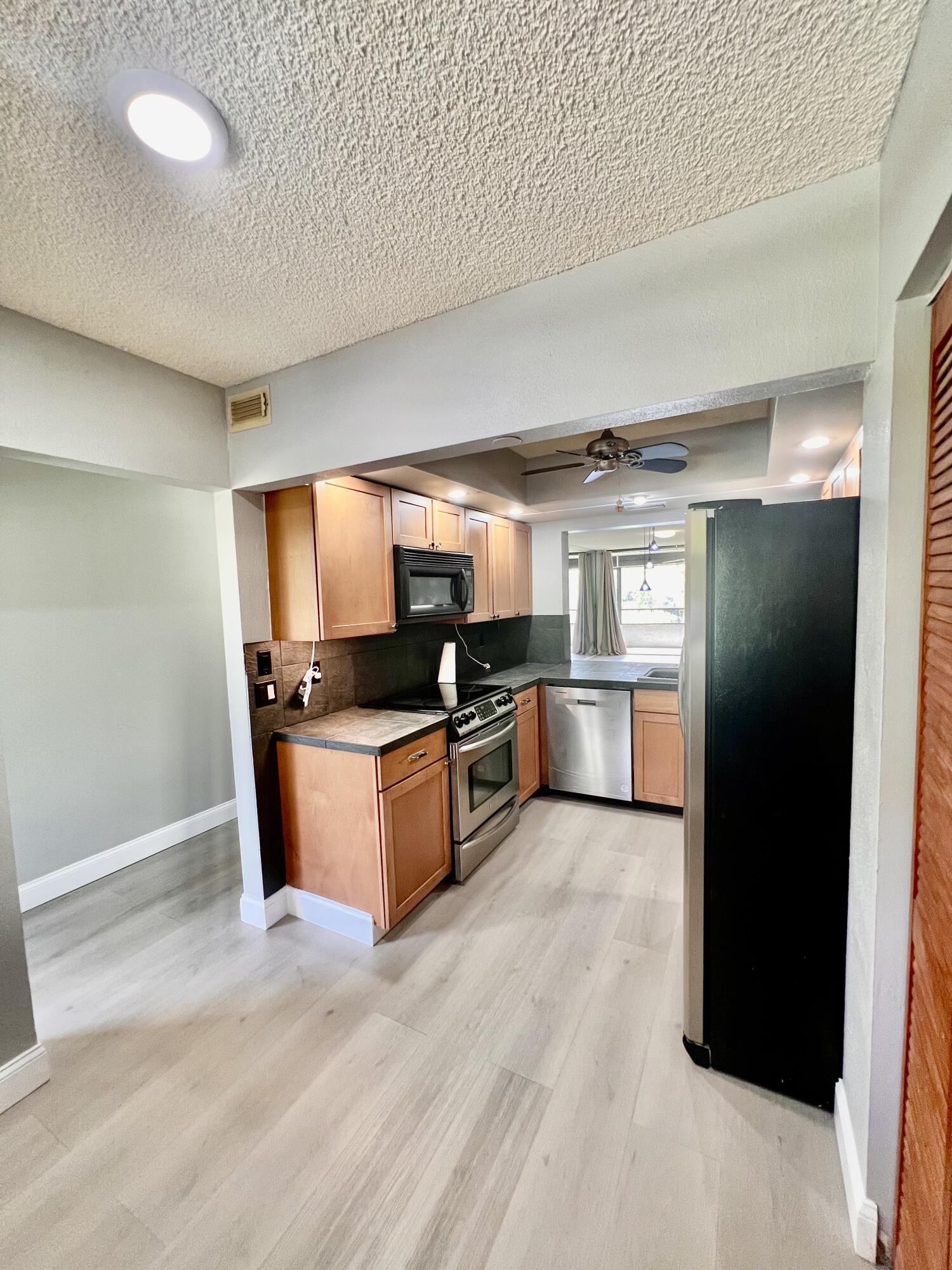 EASTWINDS AT CROSSWINDS CONDO - Residential Lease
