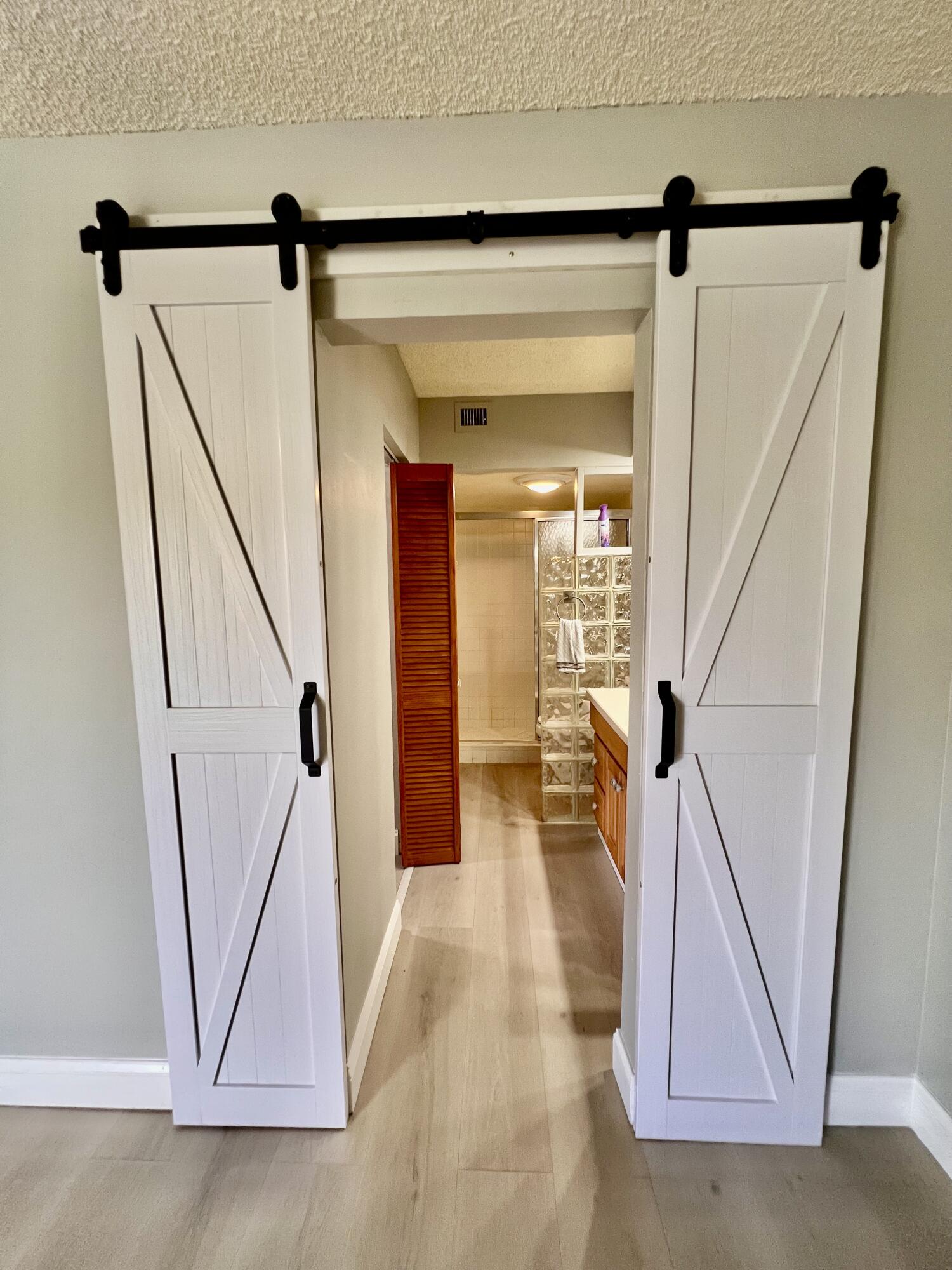EASTWINDS AT CROSSWINDS CONDO - Residential Lease