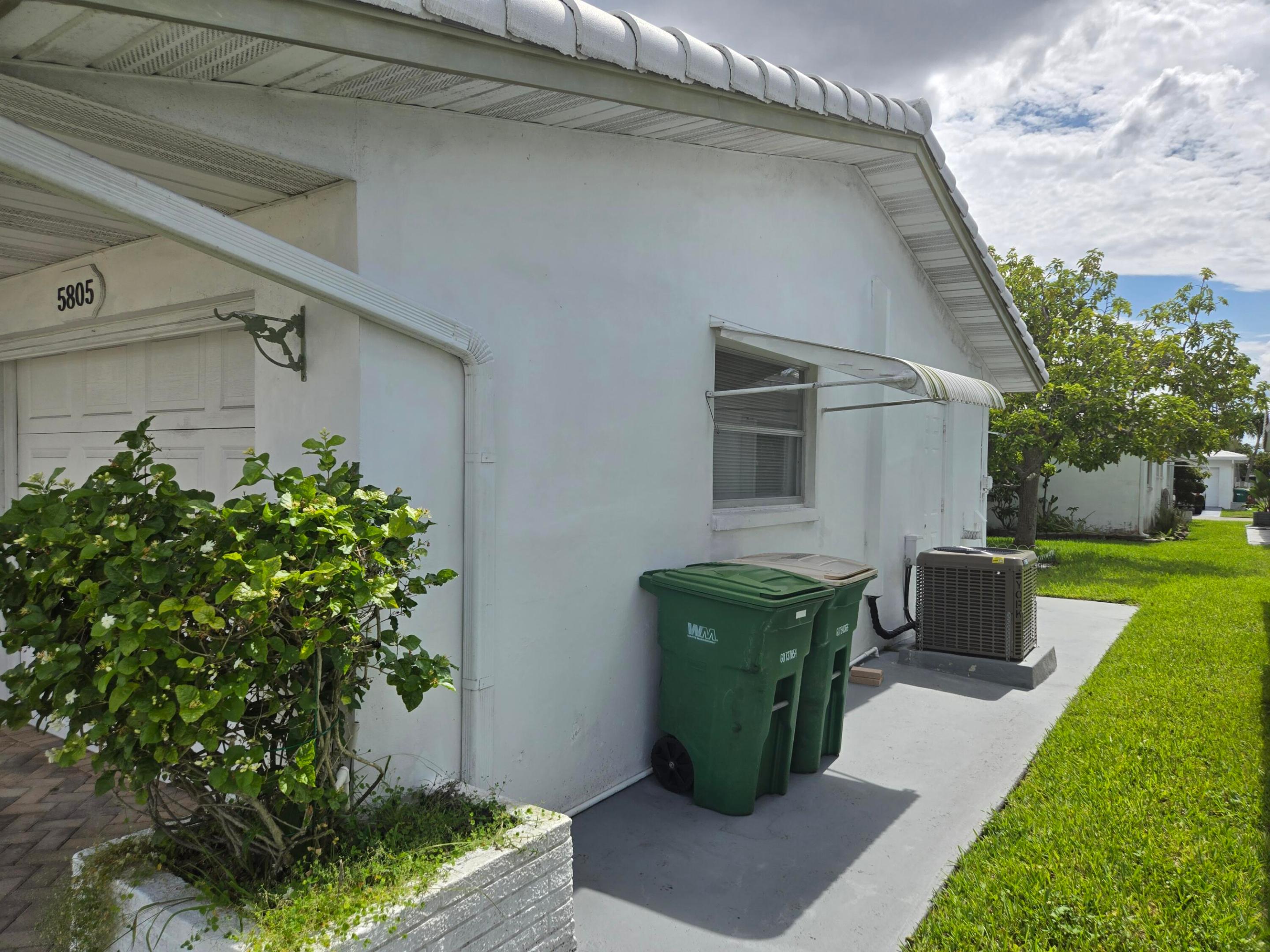 MAINLANDS OF TAMARAC LAKES - Residential