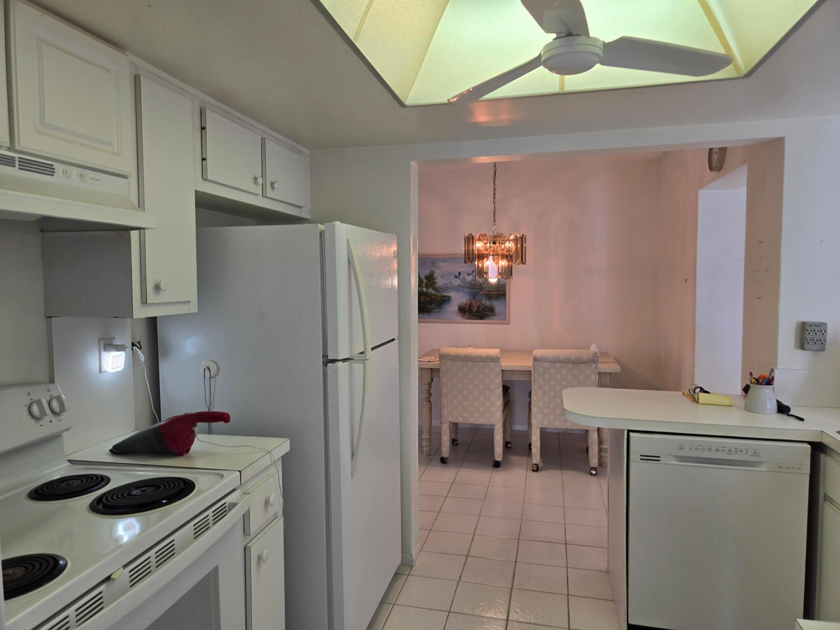 MAINLANDS OF TAMARAC LAKES - Residential