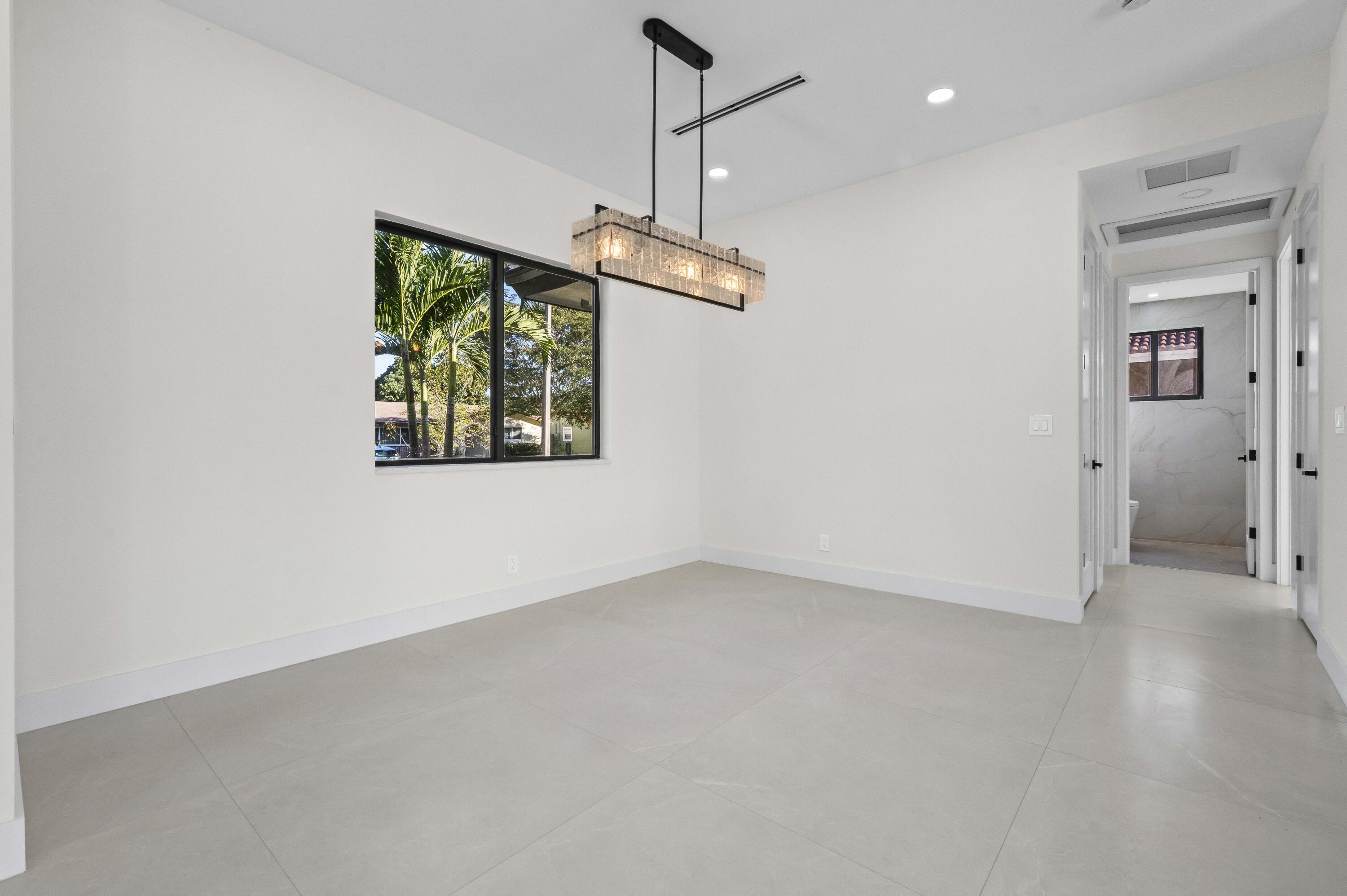 COCONUT CREEK 11TH SEC - Residential