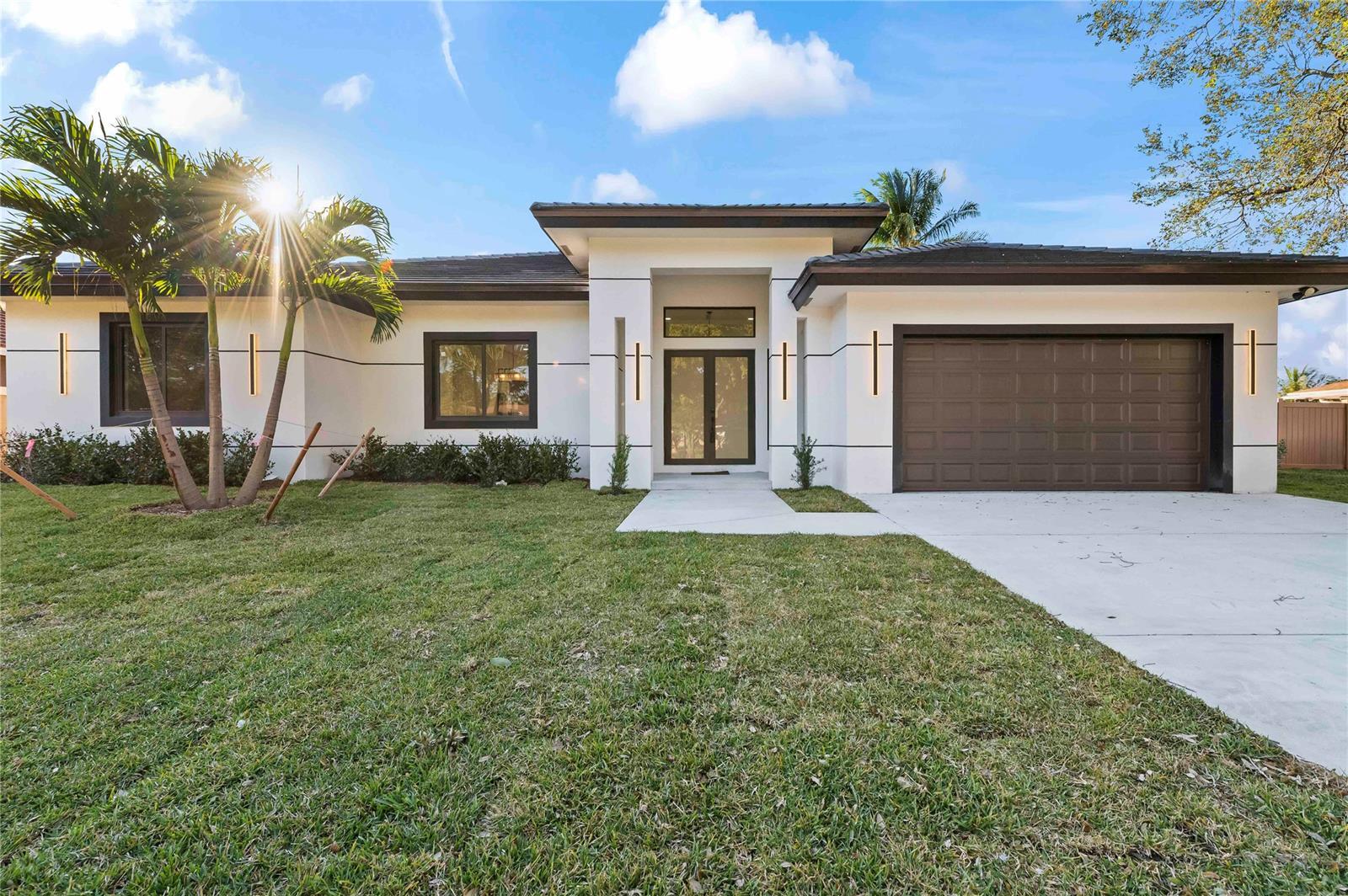 COCONUT CREEK 11TH SEC - Residential