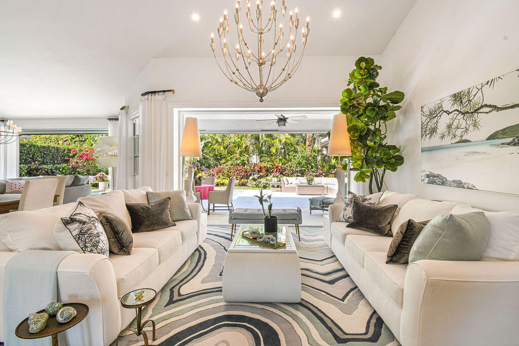 JUPITER INLET BEACH COLONY - Residential
