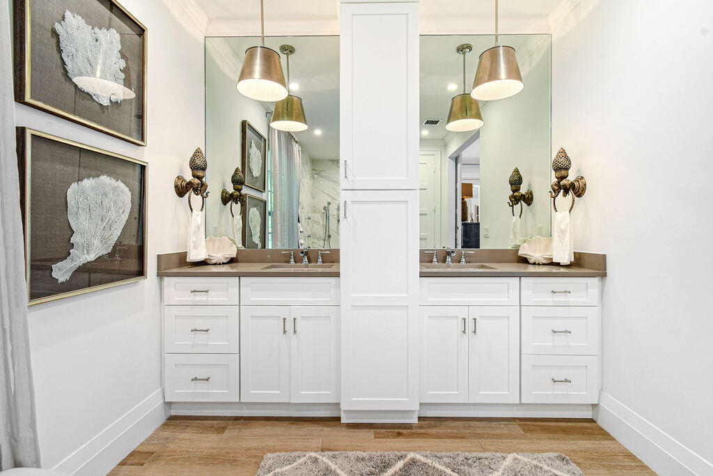 JUPITER INLET BEACH COLONY - Residential