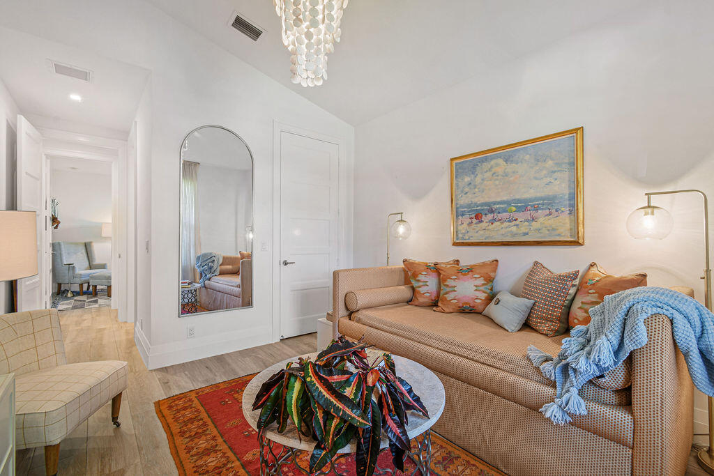 JUPITER INLET BEACH COLONY - Residential
