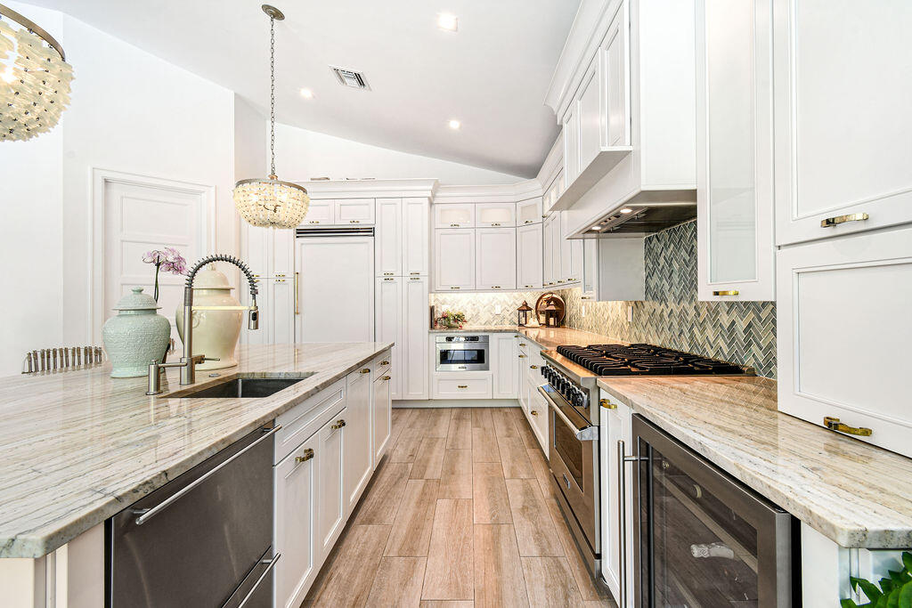 JUPITER INLET BEACH COLONY - Residential