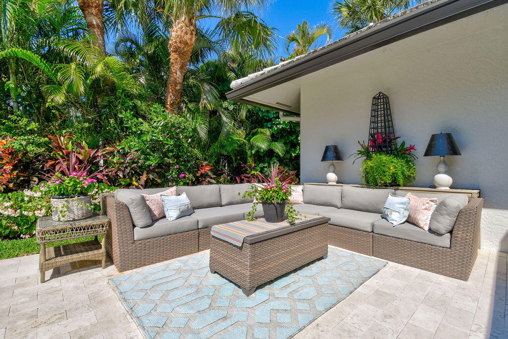 JUPITER INLET BEACH COLONY - Residential