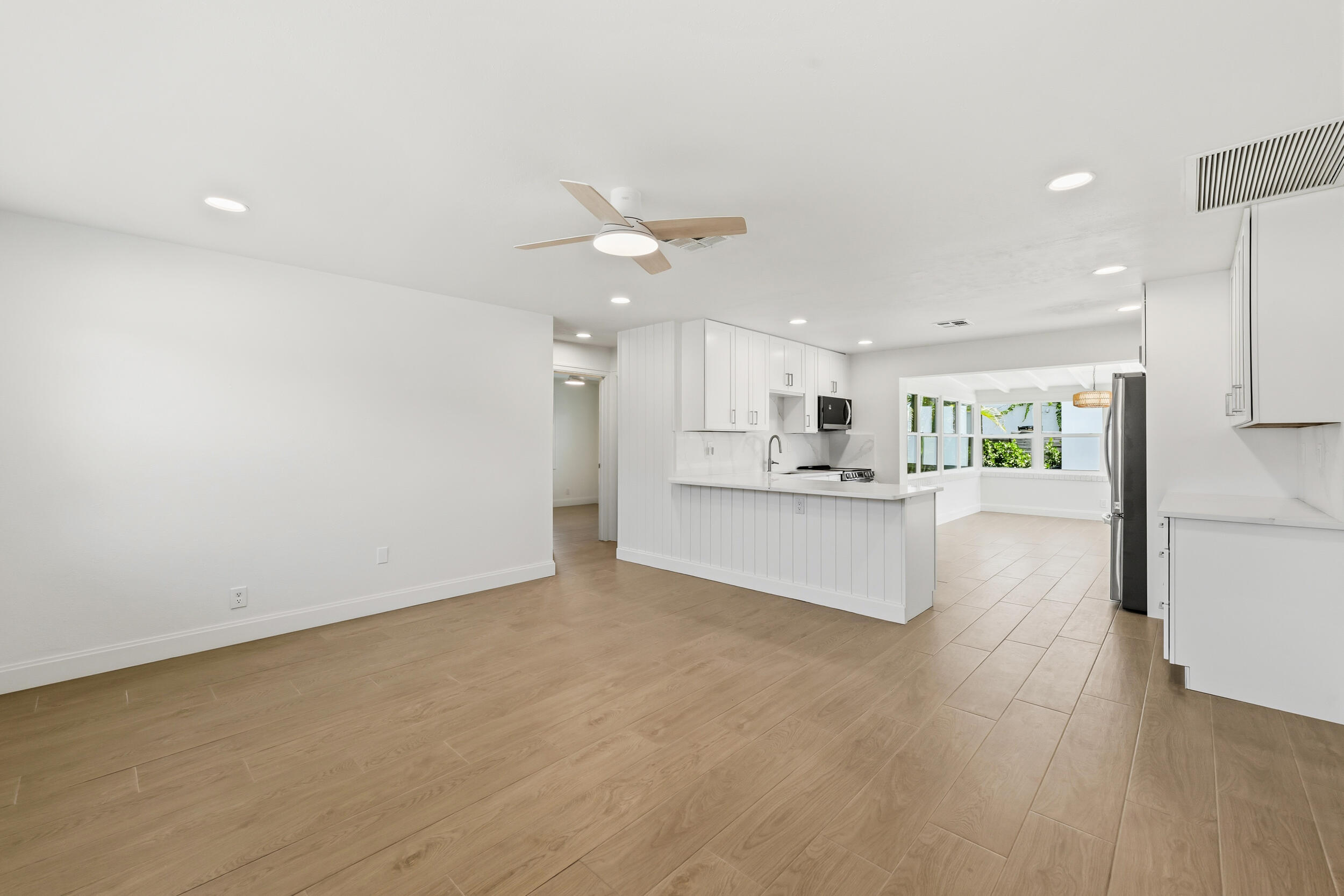 FOREST RIDGE PARK - Residential Lease